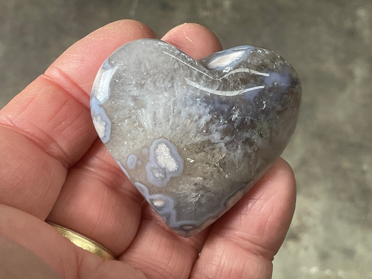 62g Flower Agate Heart