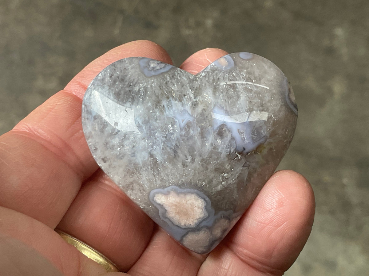 62g Flower Agate Heart