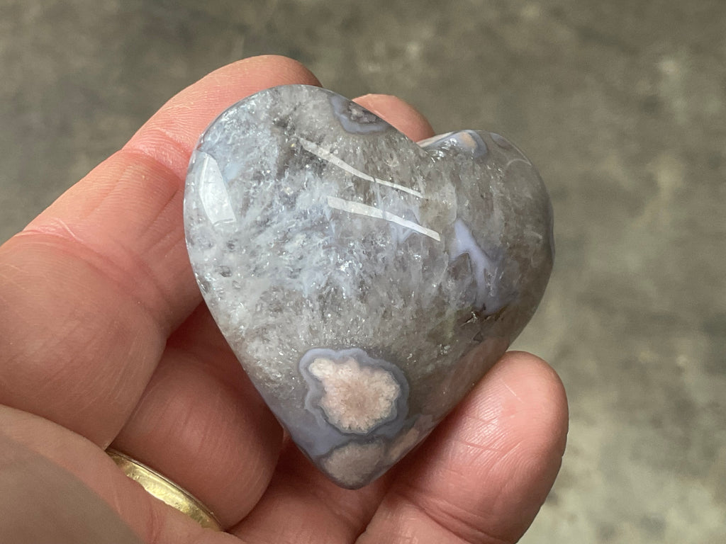 62g Flower Agate Heart