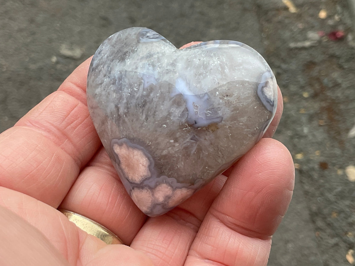 62g Flower Agate Heart
