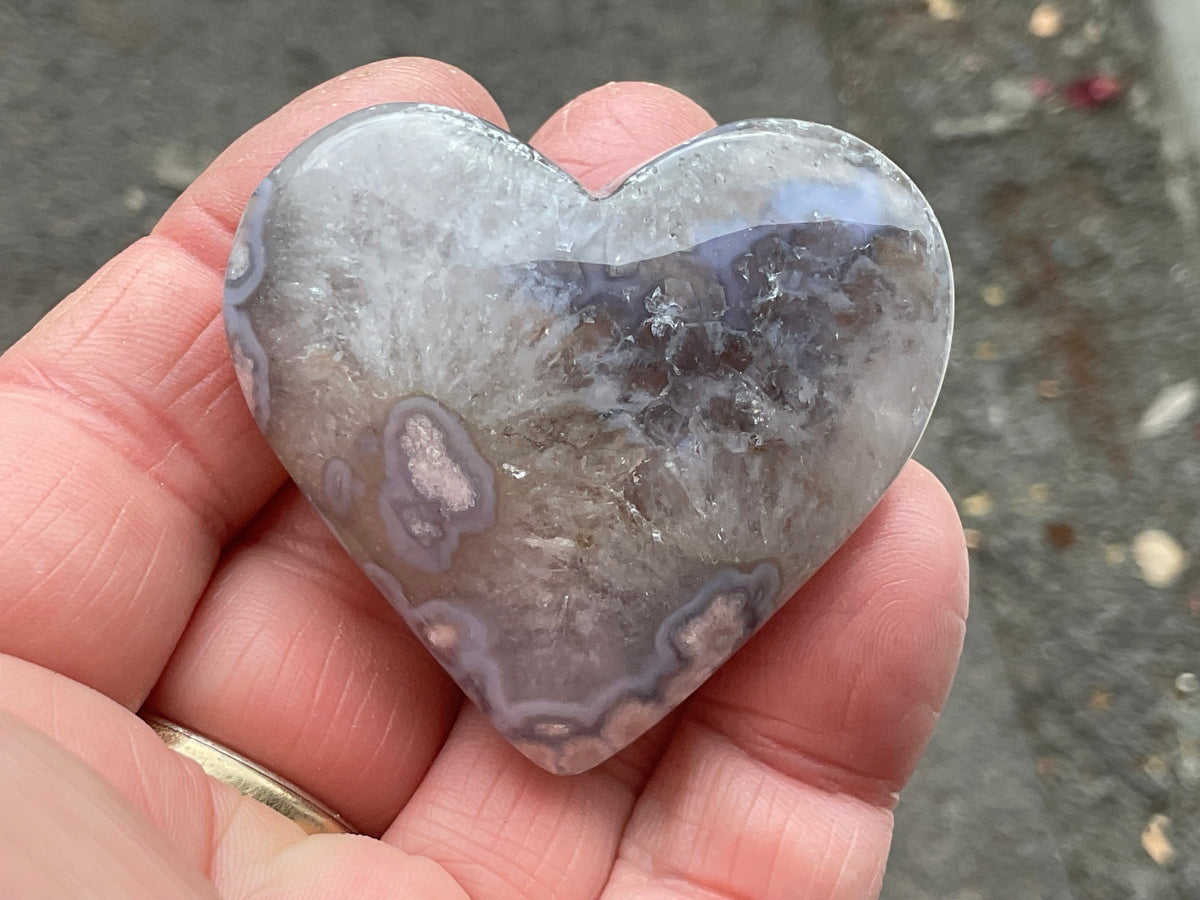 62g Flower Agate Heart