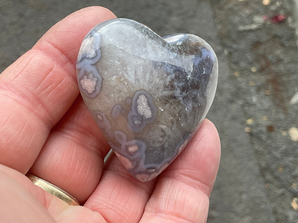62g Flower Agate Heart