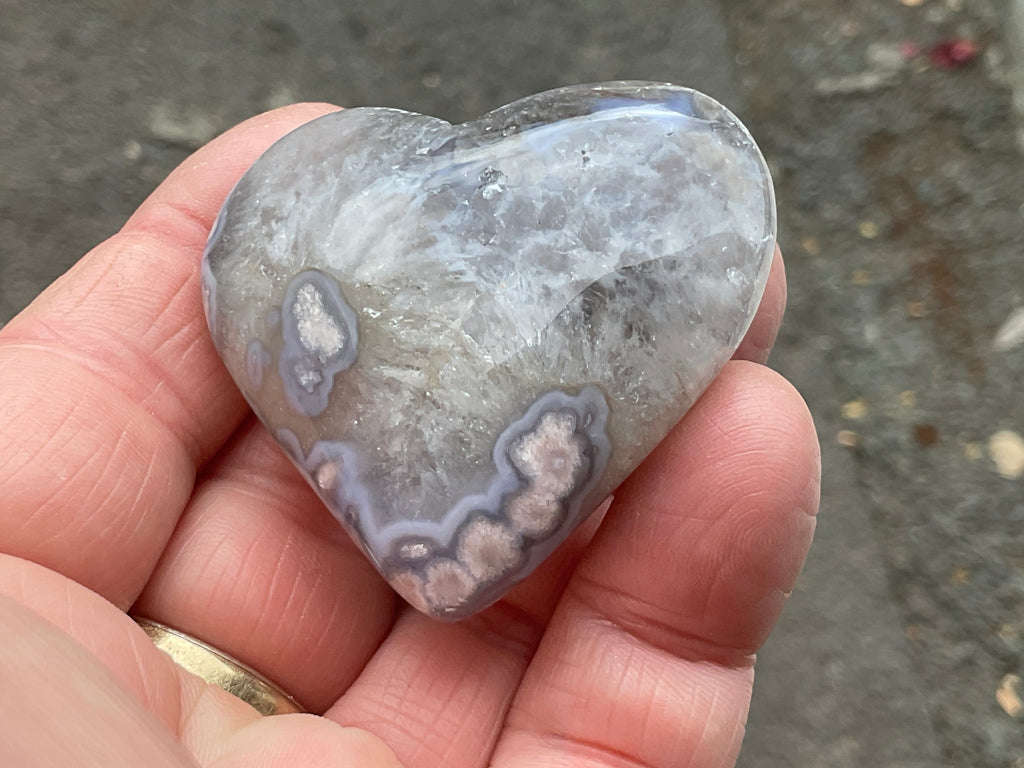 62g Flower Agate Heart