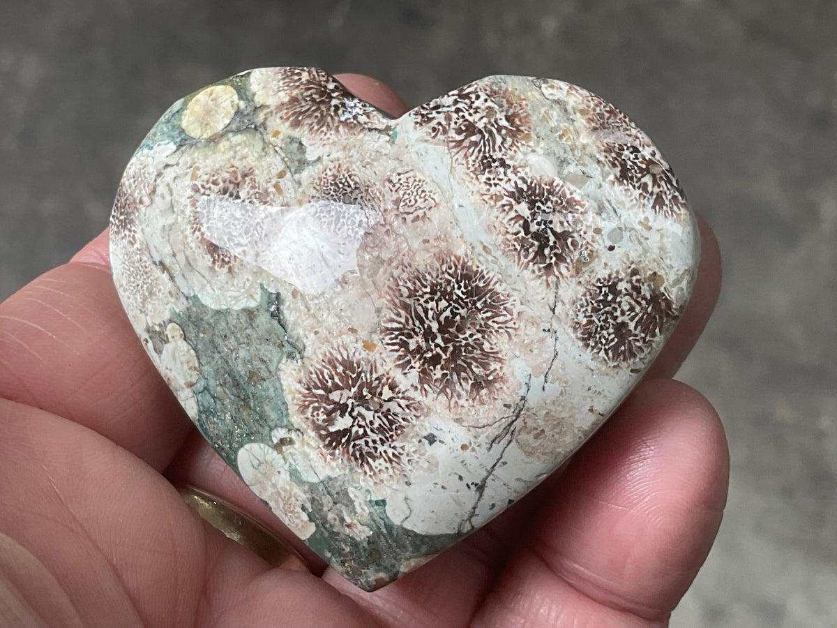 105g Green Cherry Blossom Heart 4B