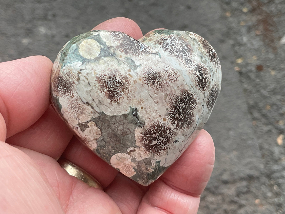 105g Green Cherry Blossom Heart 4B