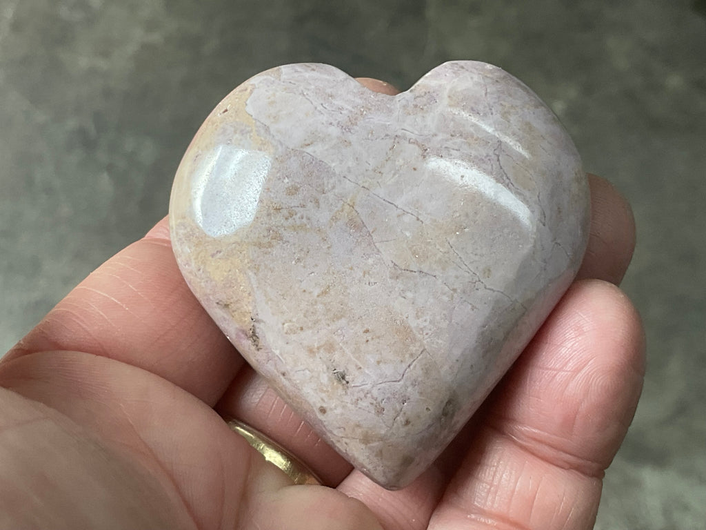 90g Phosphosiderite Heart D