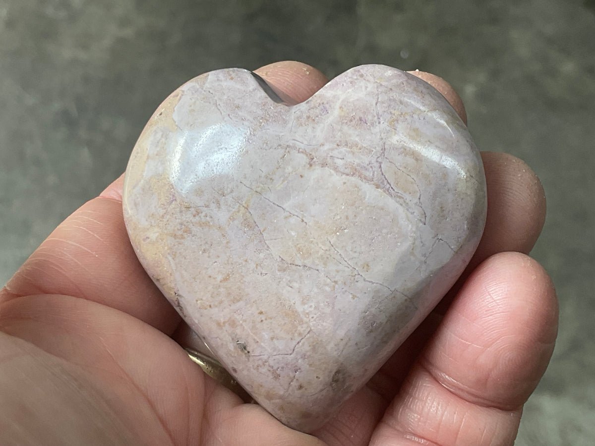 90g Phosphosiderite Heart D