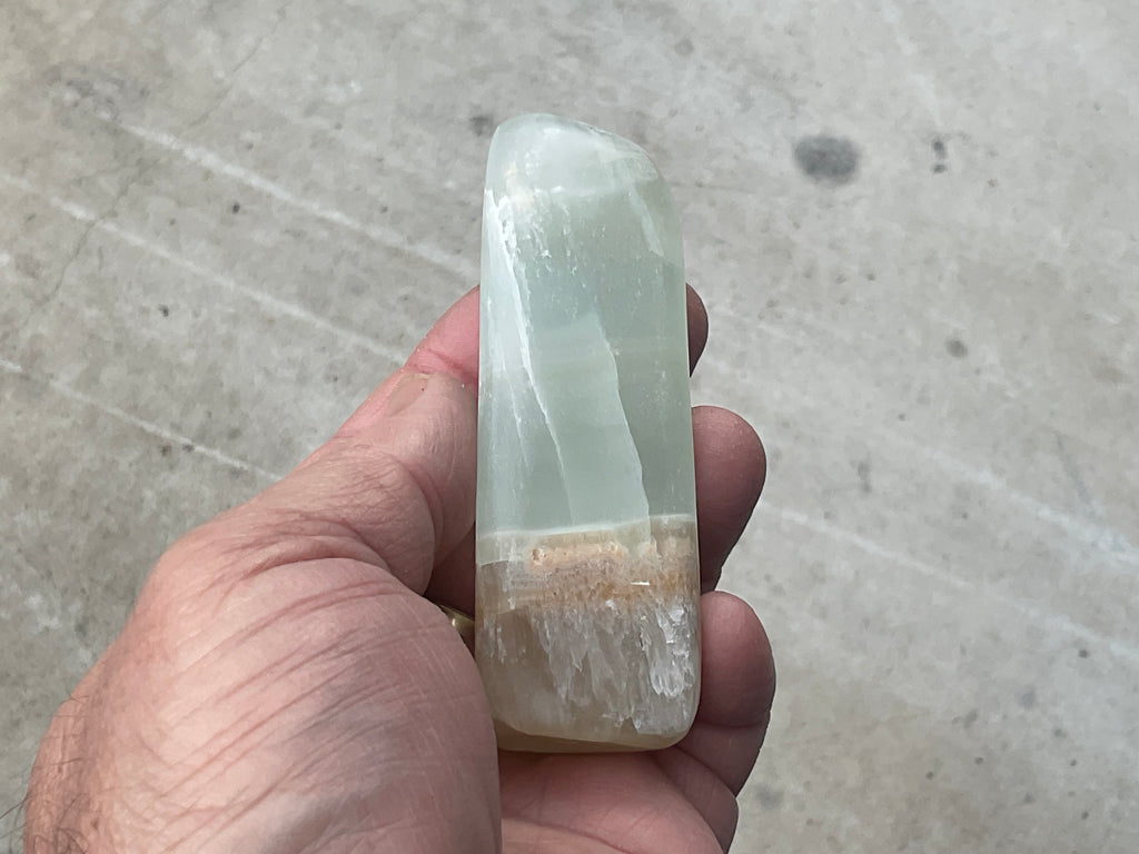 139g Pistachio Calcite Freeform 1A