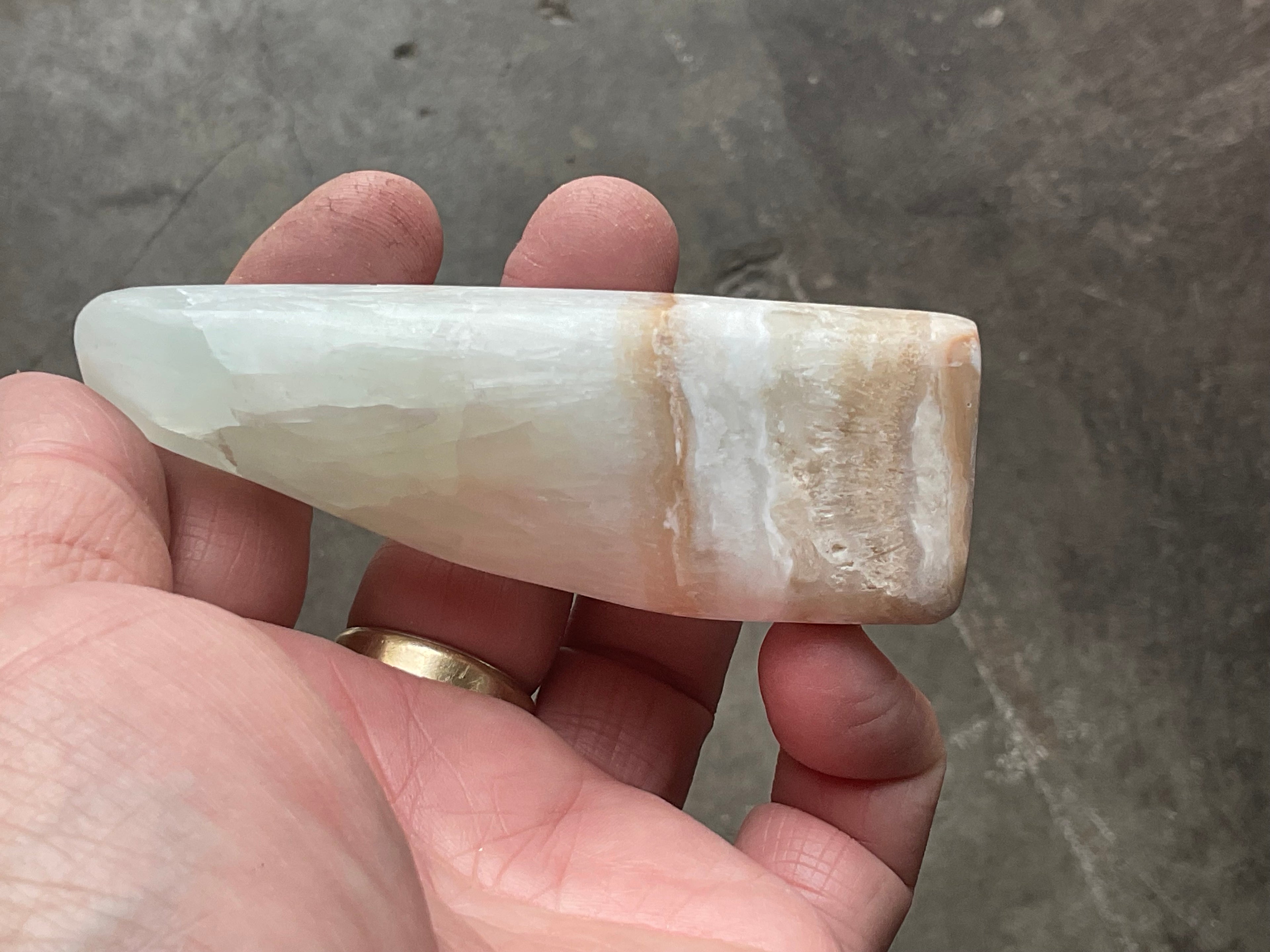 118g Pistachio Calcite Freeform 1B