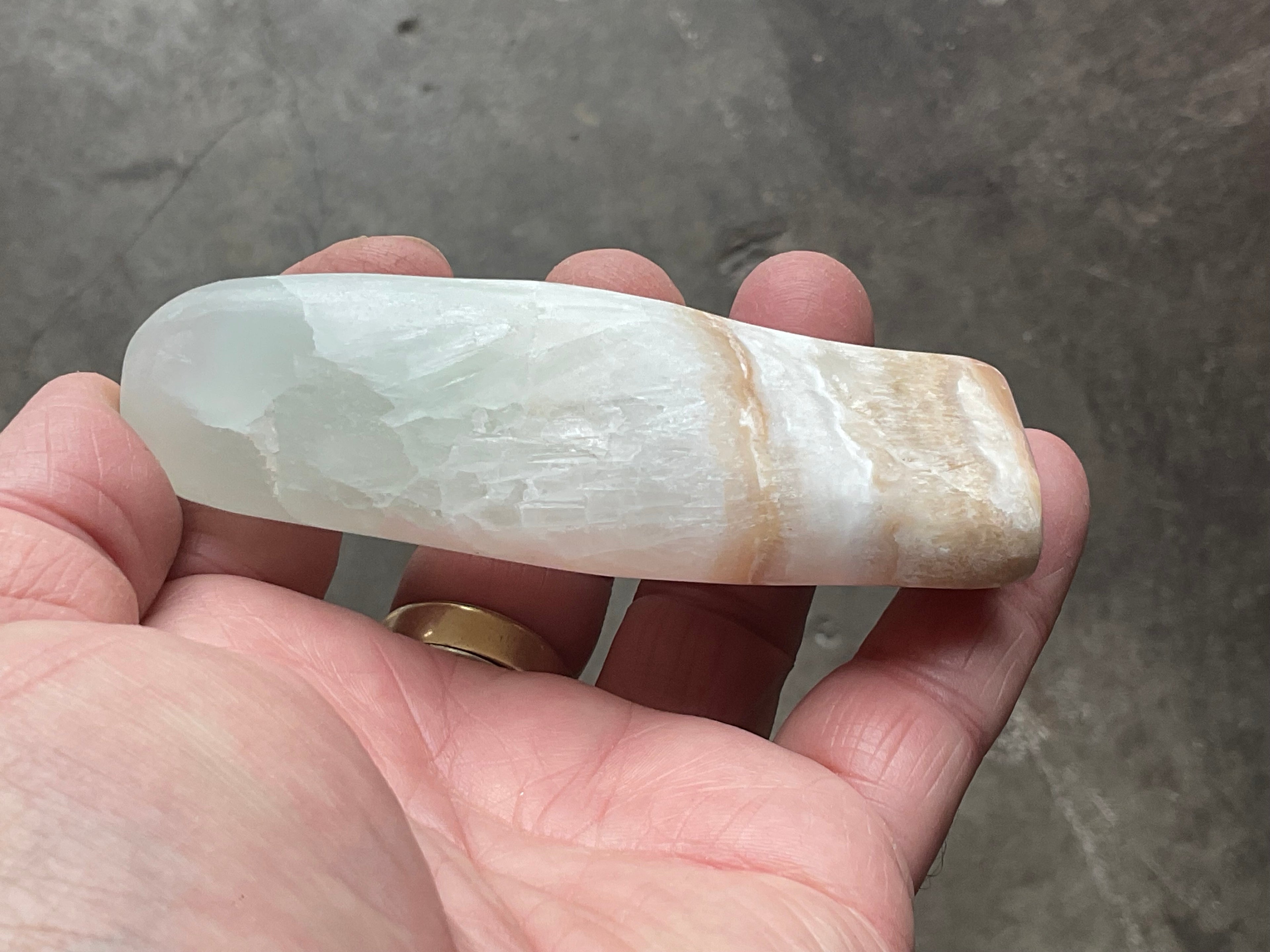 118g Pistachio Calcite Freeform 1B