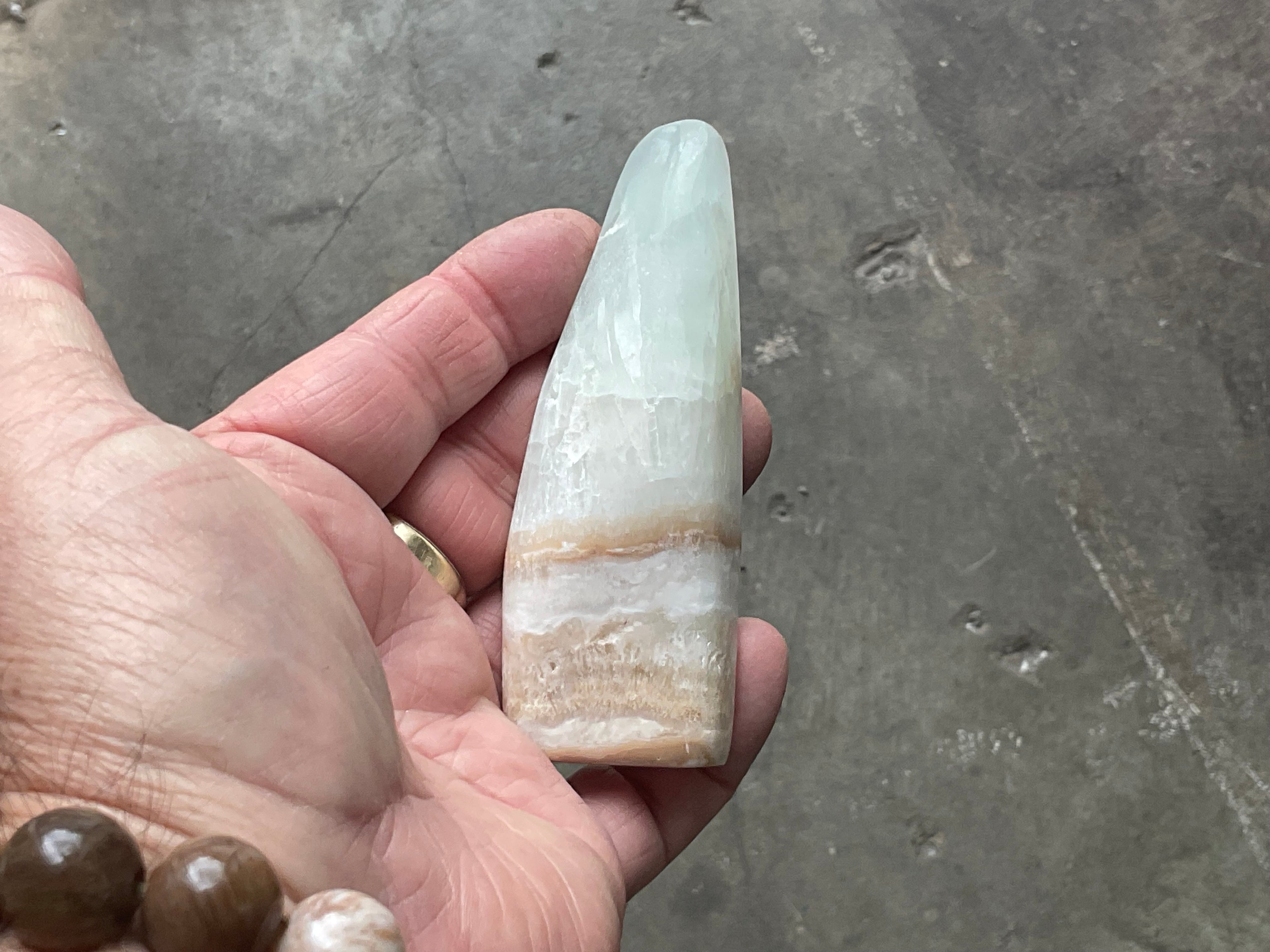 118g Pistachio Calcite Freeform 1B