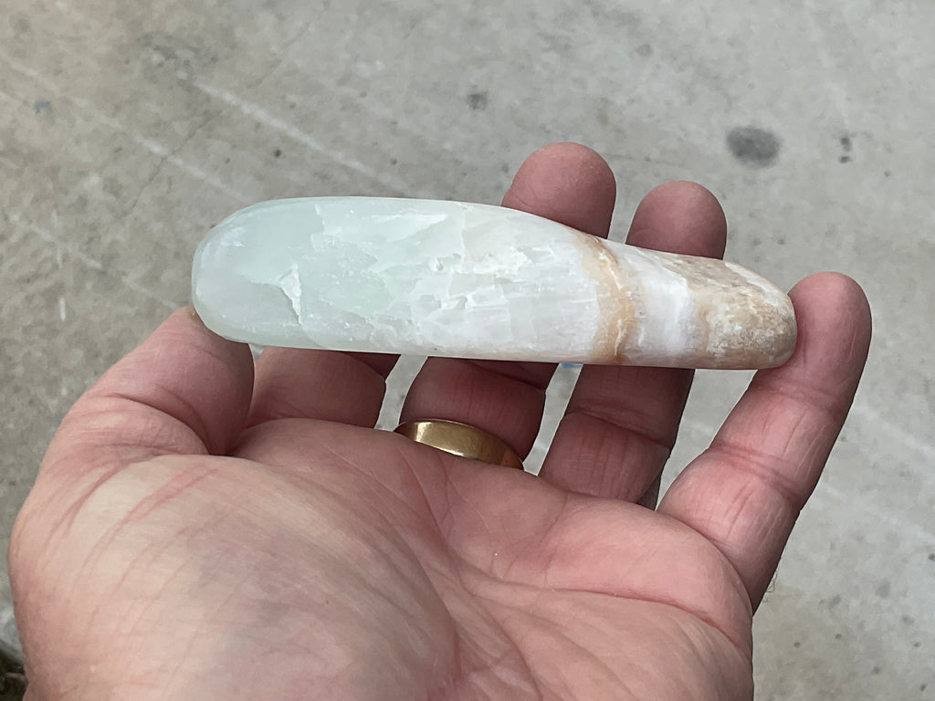 118g Pistachio Calcite Freeform 1B