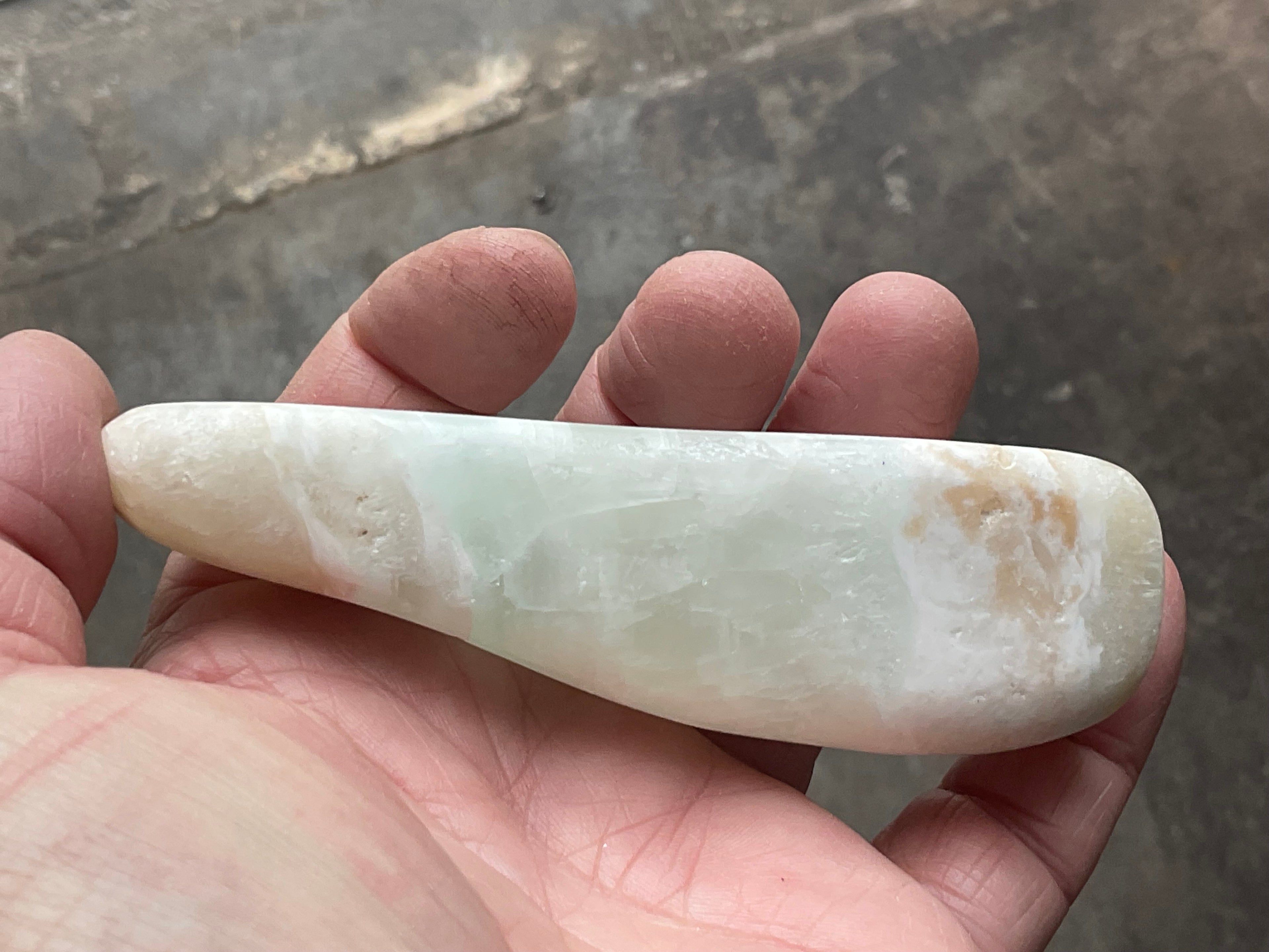134g Pistachio Calcite Freeform 1C