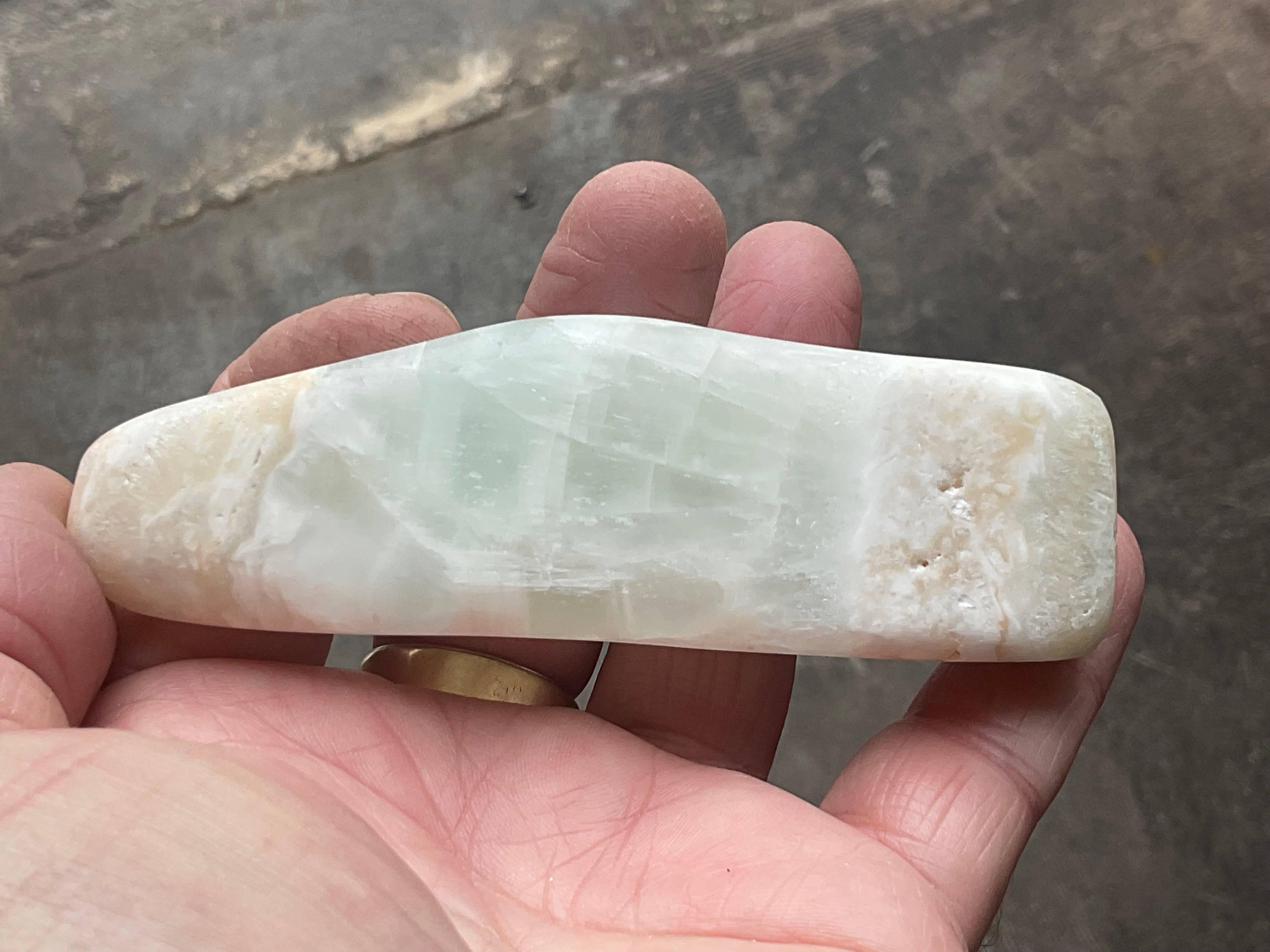 134g Pistachio Calcite Freeform 1C