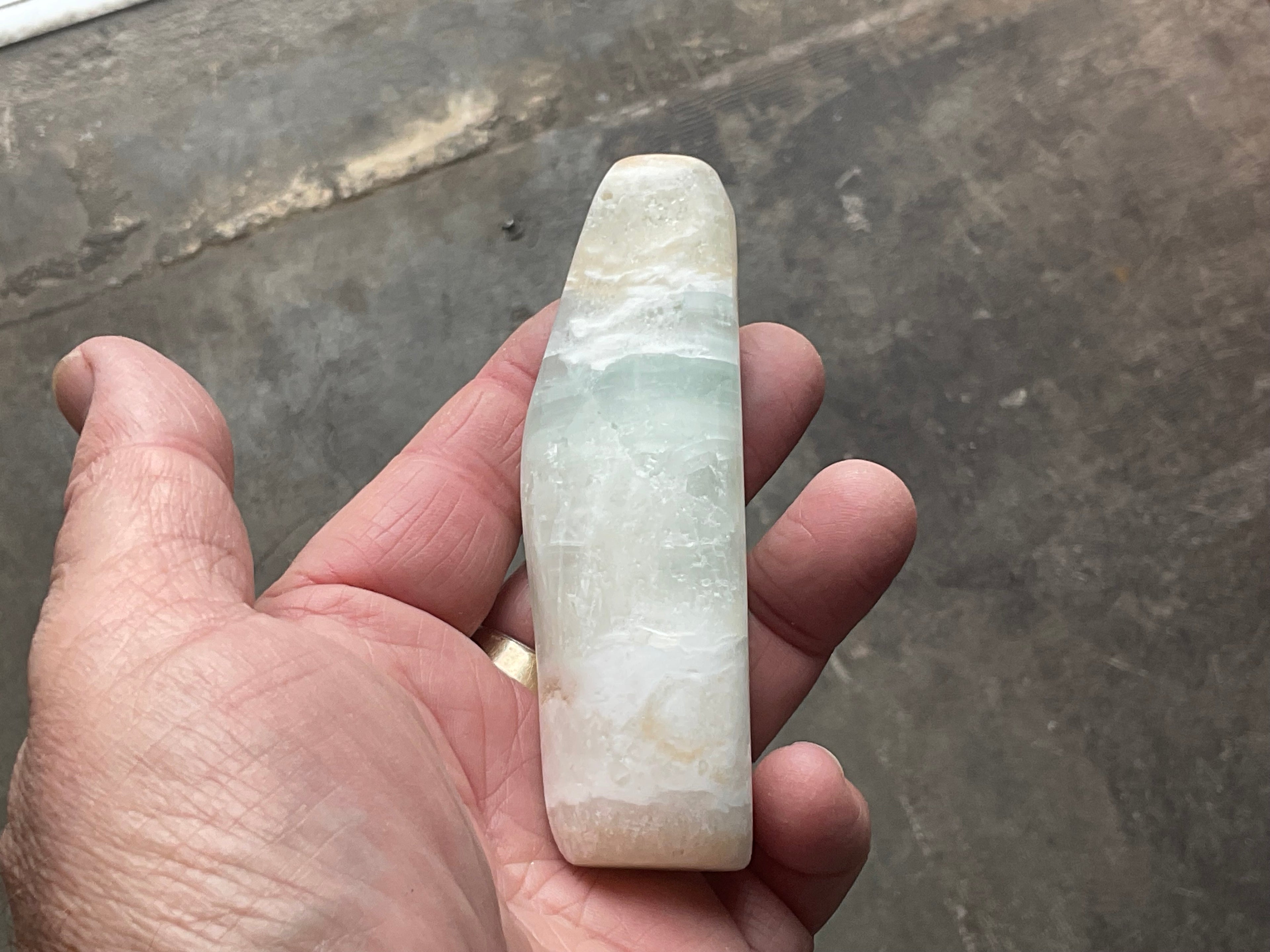 134g Pistachio Calcite Freeform 1C