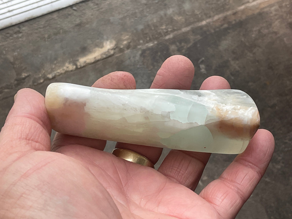 189g Pistachio Calcite Freeform 2A