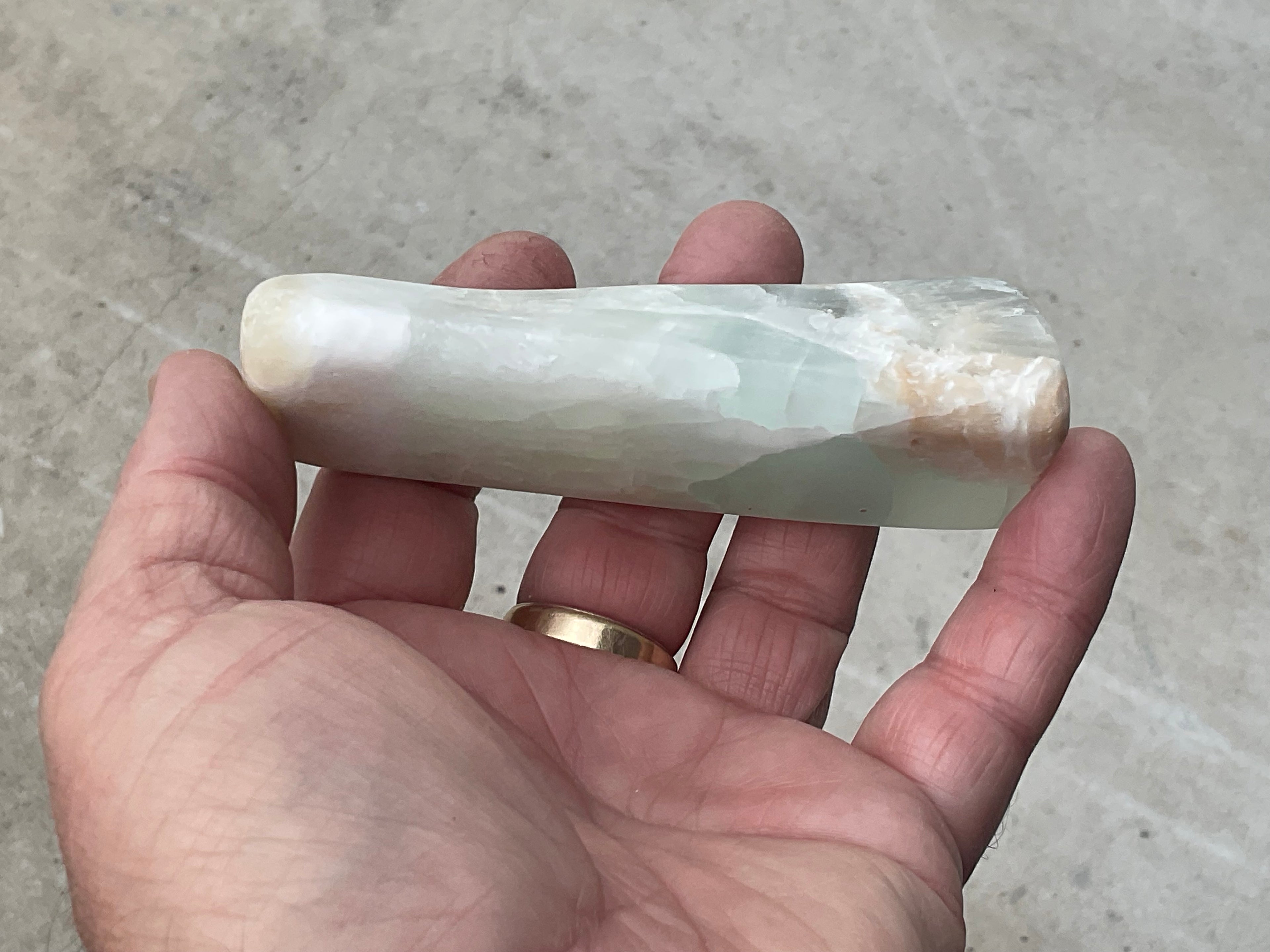 189g Pistachio Calcite Freeform 2A