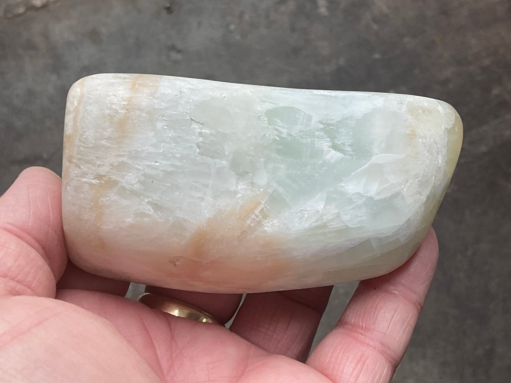 291g Pistachio Calcite Freeform 2B