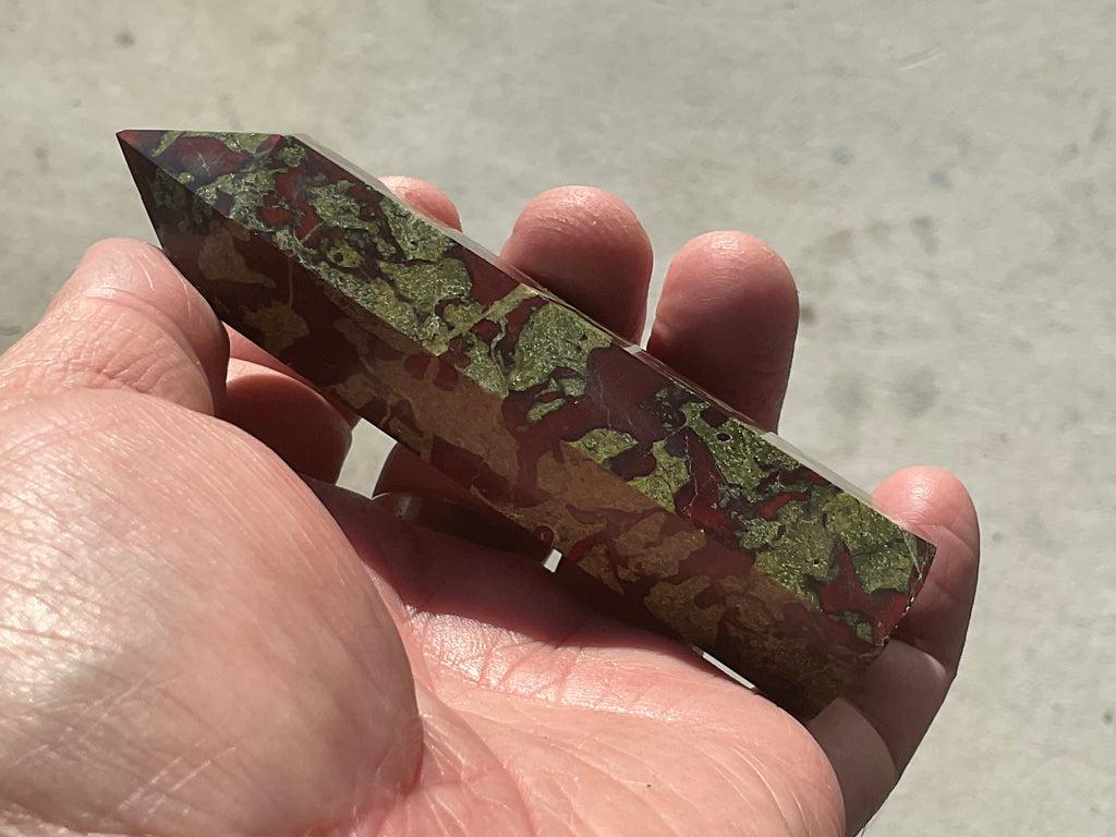 137g Dragons Blood Jasper Generator C