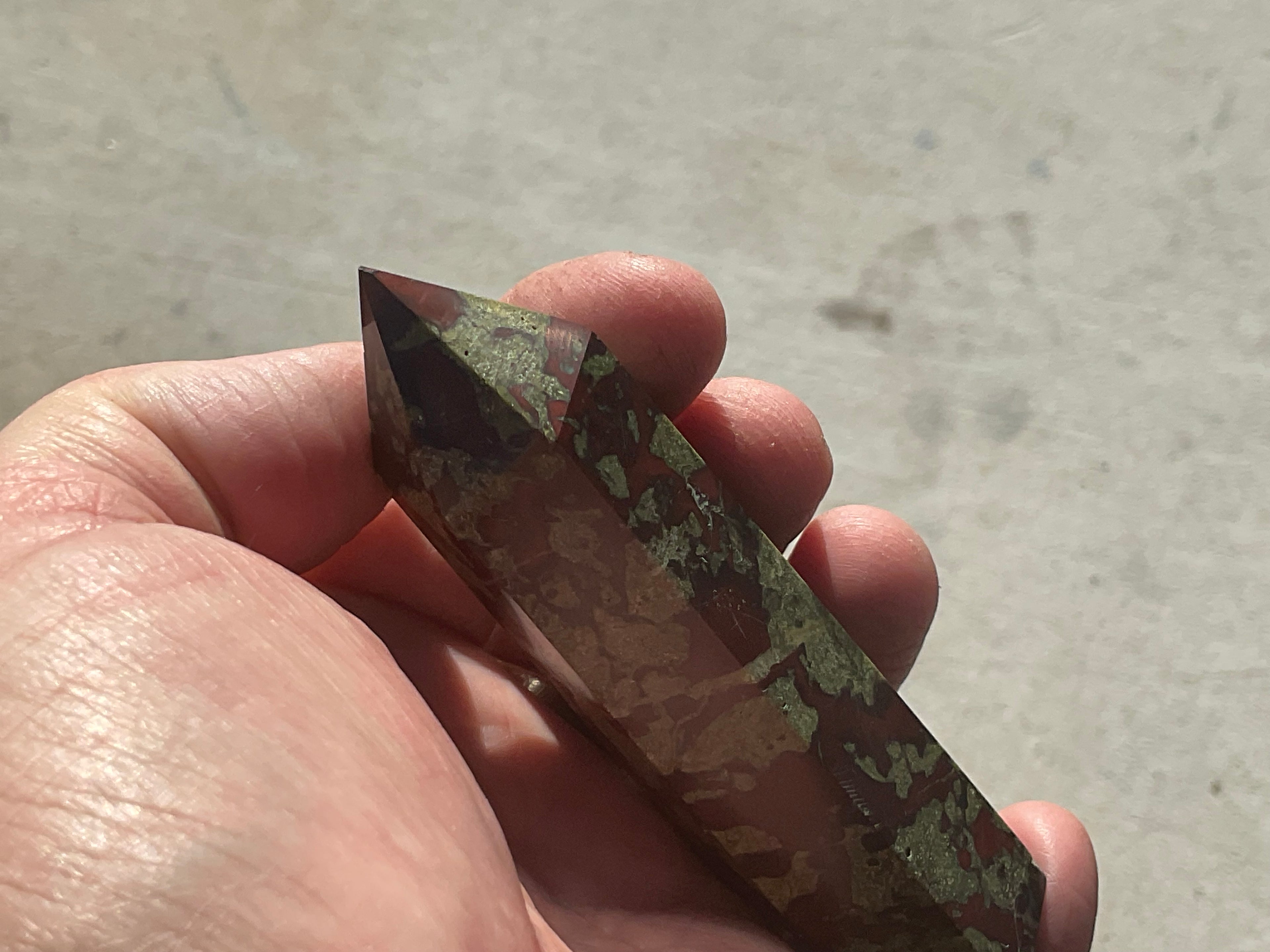 137g Dragons Blood Jasper Generator C