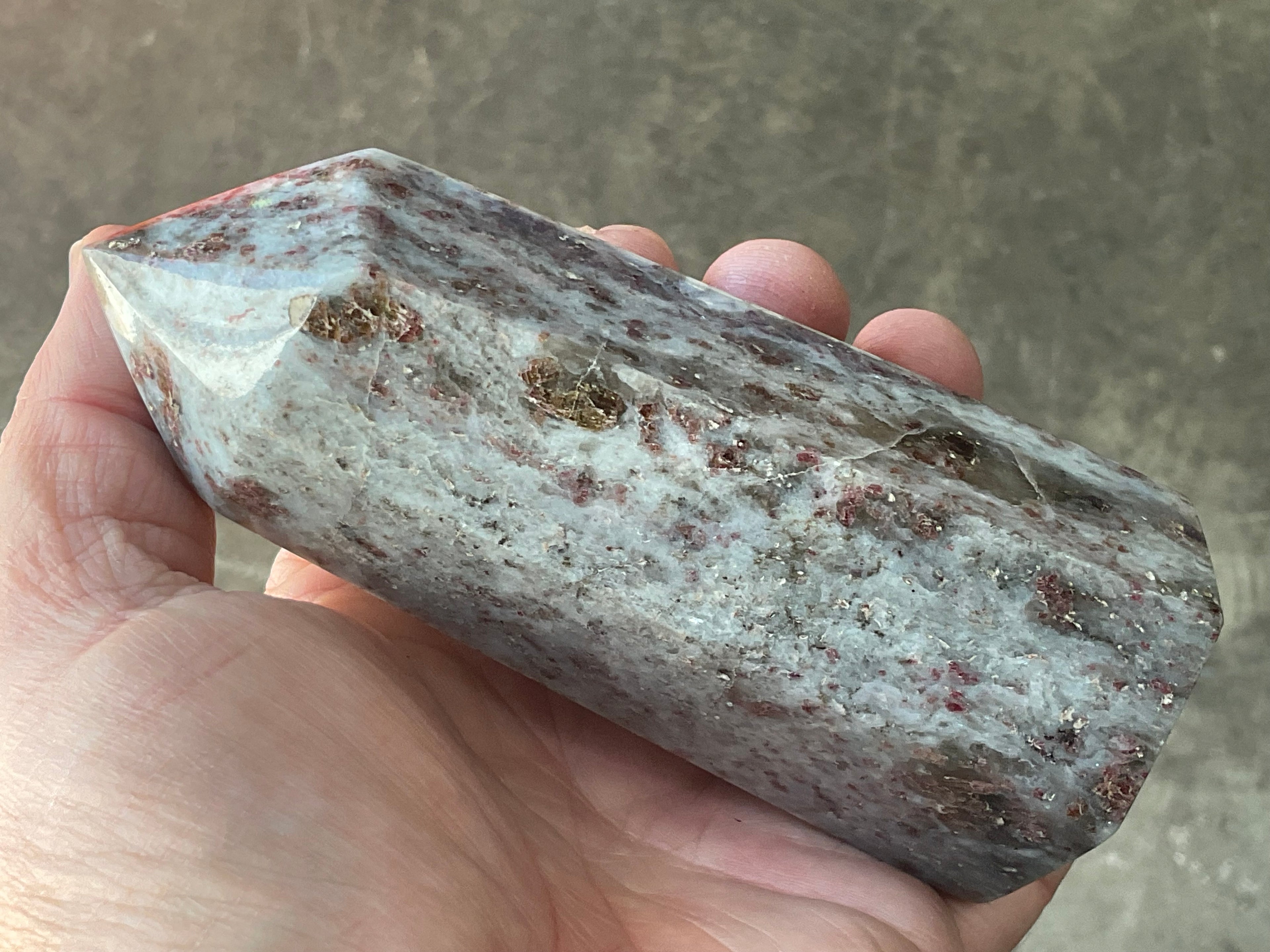 425g Eudialyte Generator 1B