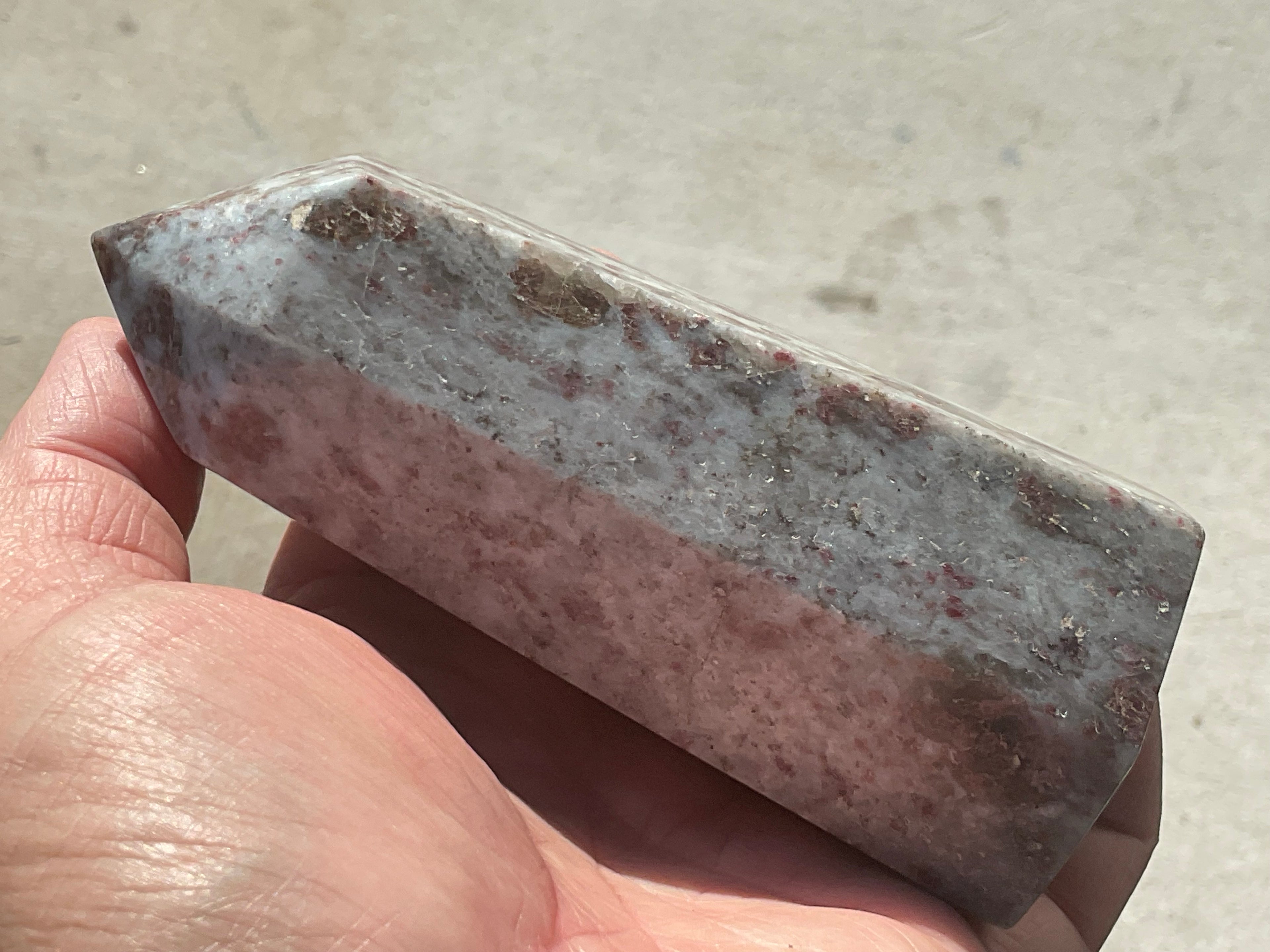 425g Eudialyte Generator 1B