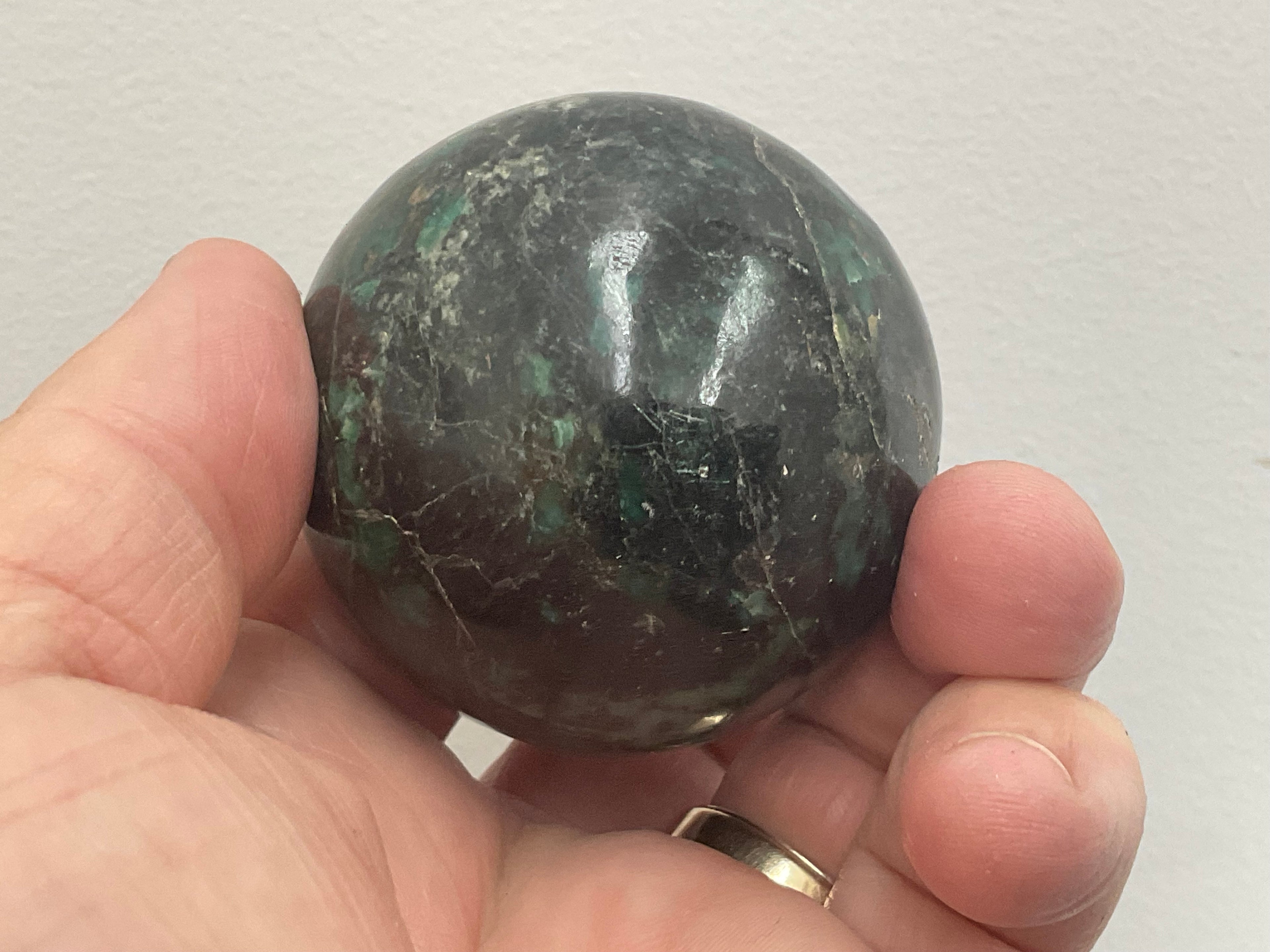 226g (5cm diameter) Emerald (Beryl) in Matrix Sphere 1B