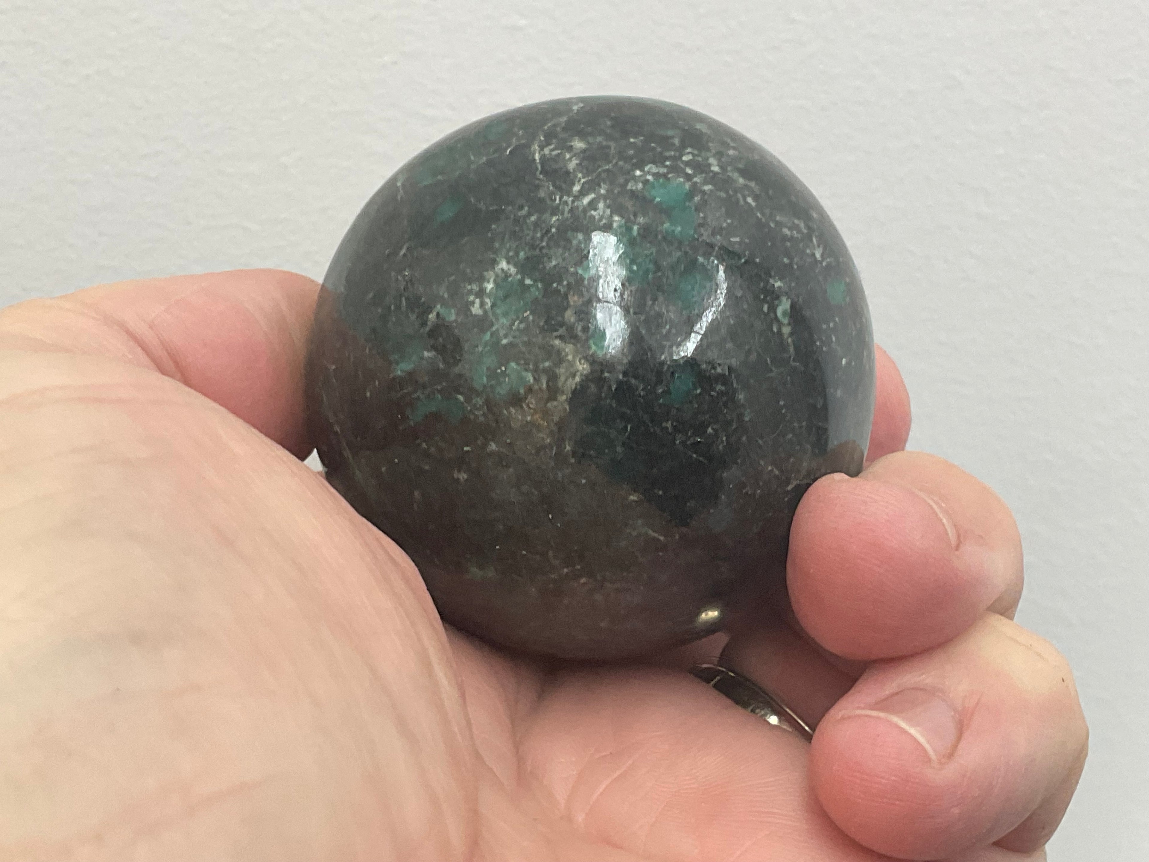 232g (5.2cm) Emerald (Beryl) in Matrix Sphere 2A