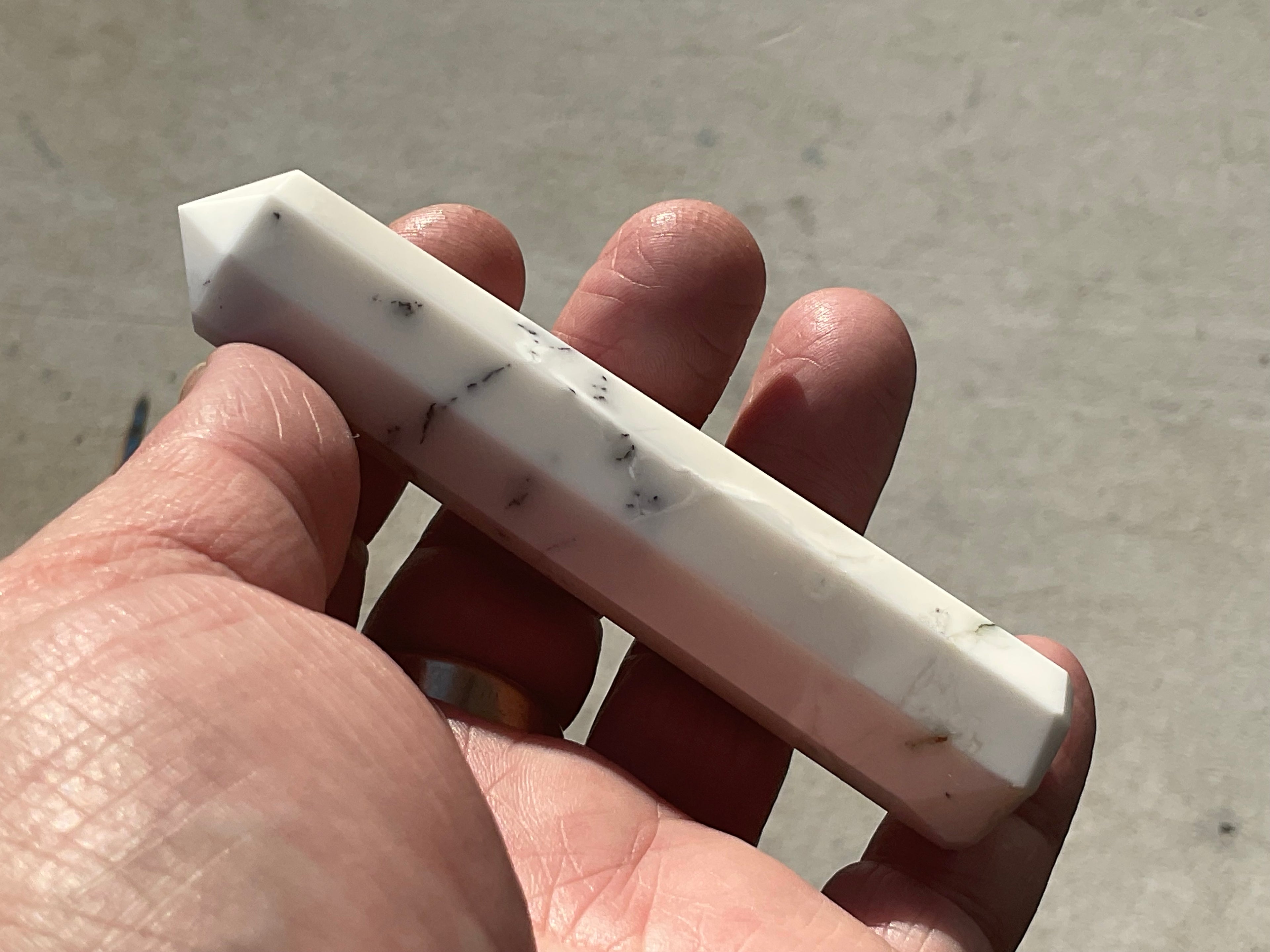 77g Merlinite Generator F