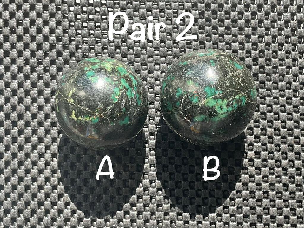 232g (5.2cm) Emerald (Beryl) in Matrix Sphere 2A
