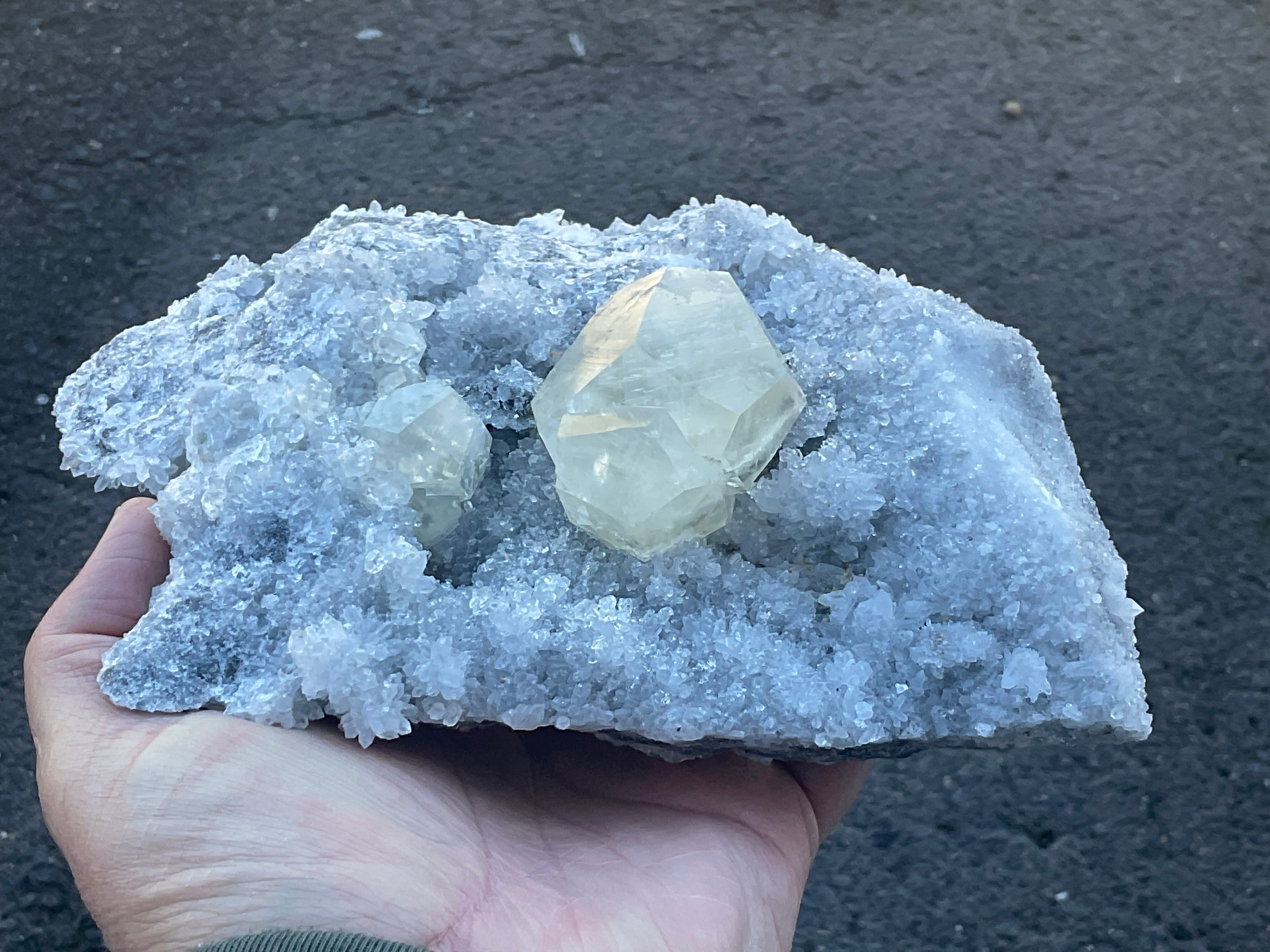 1.382kg XL Diamond Calcite on Quartz/Sphalerite Specimen