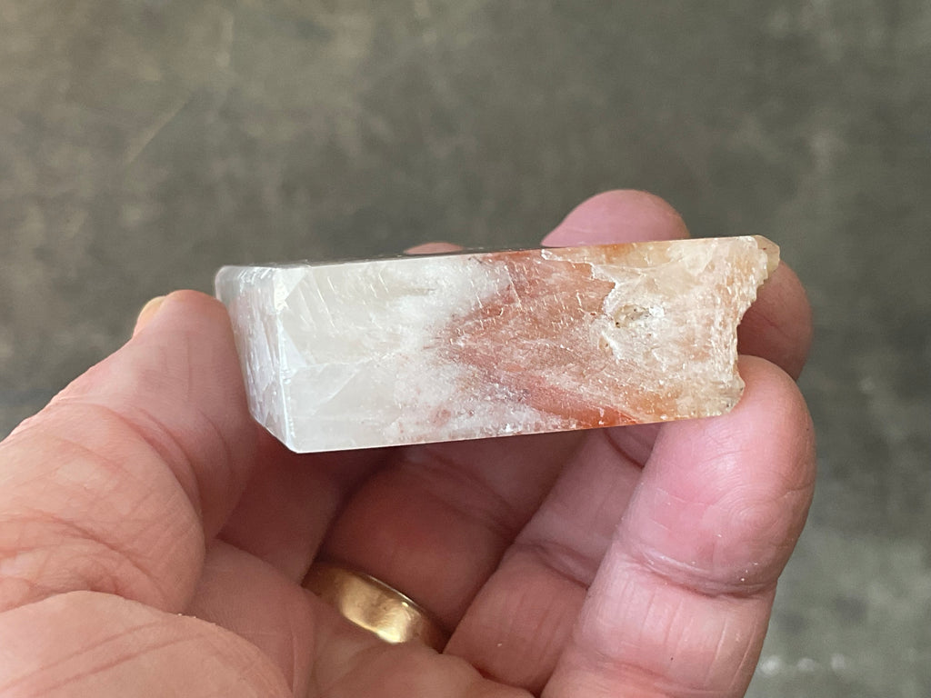 104g Orange Dog Tooth Calcite Generator 2B