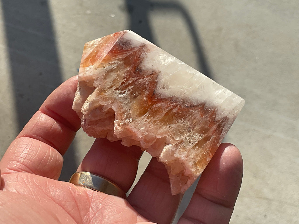 104g Orange Dog Tooth Calcite Generator 2B