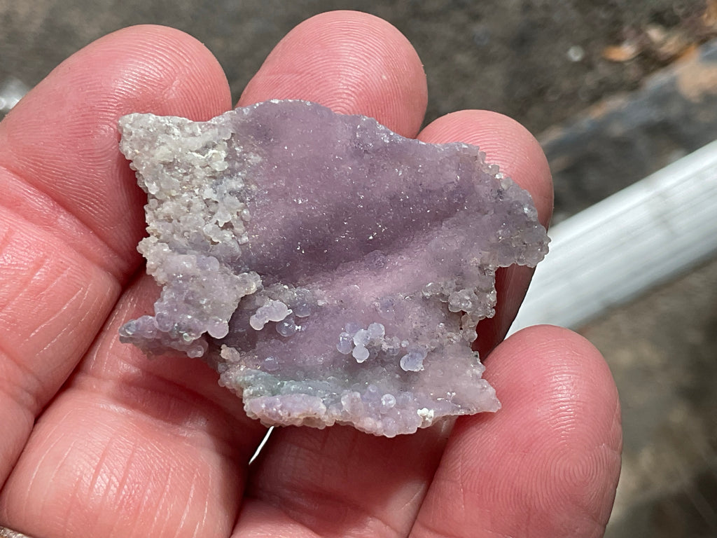 8g Grape Agate Specimen 3D