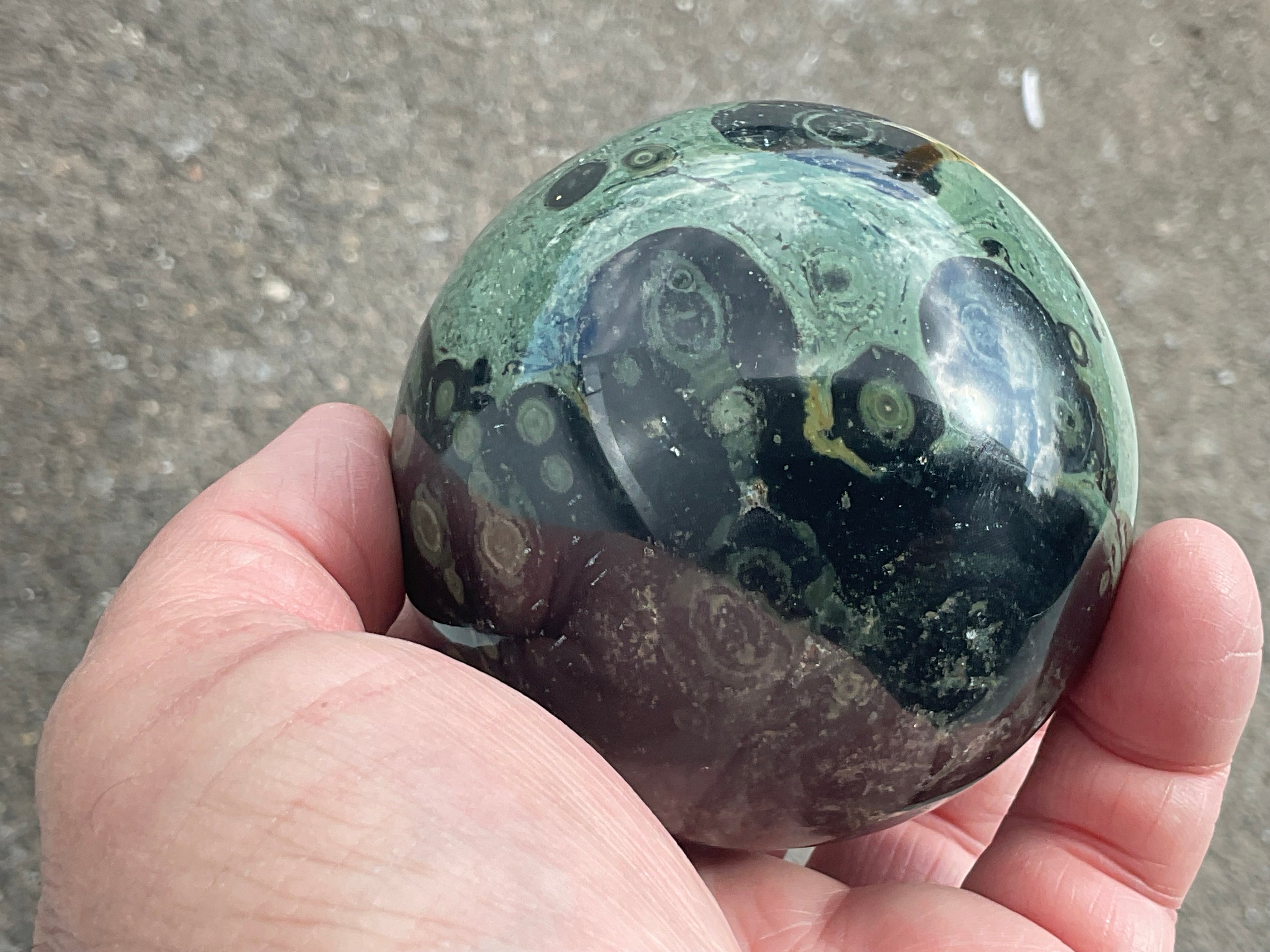 572g Kambaba Jasper Sphere 4B