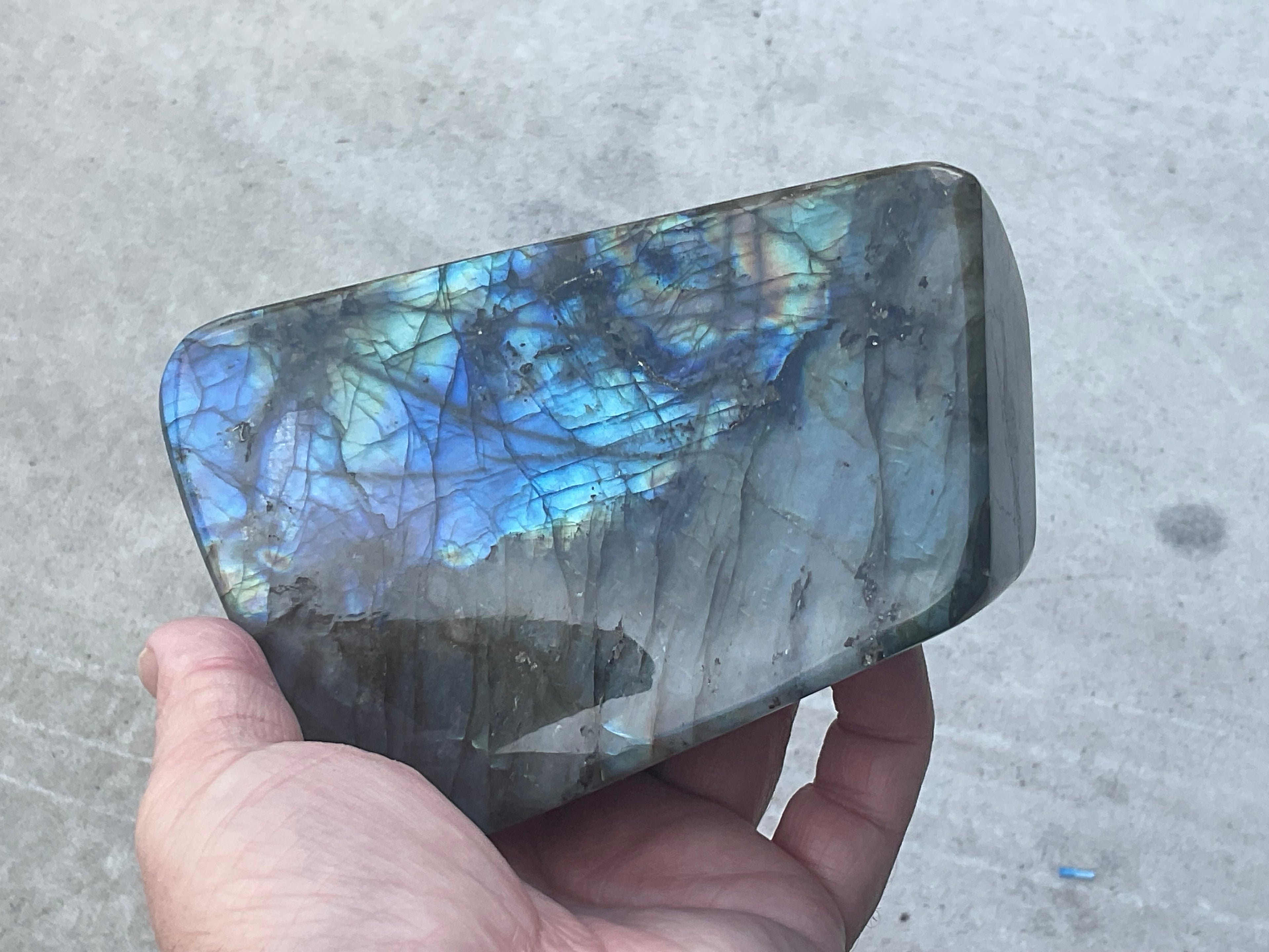 1059g Labradorite Freeform