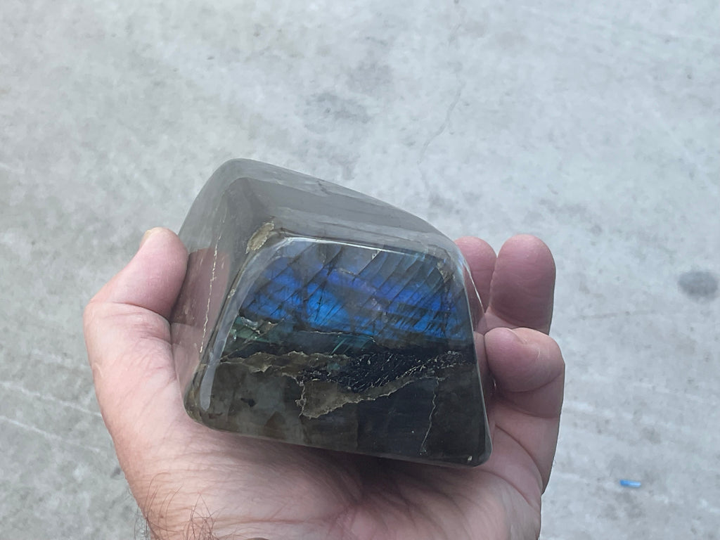 1059g Labradorite Freeform