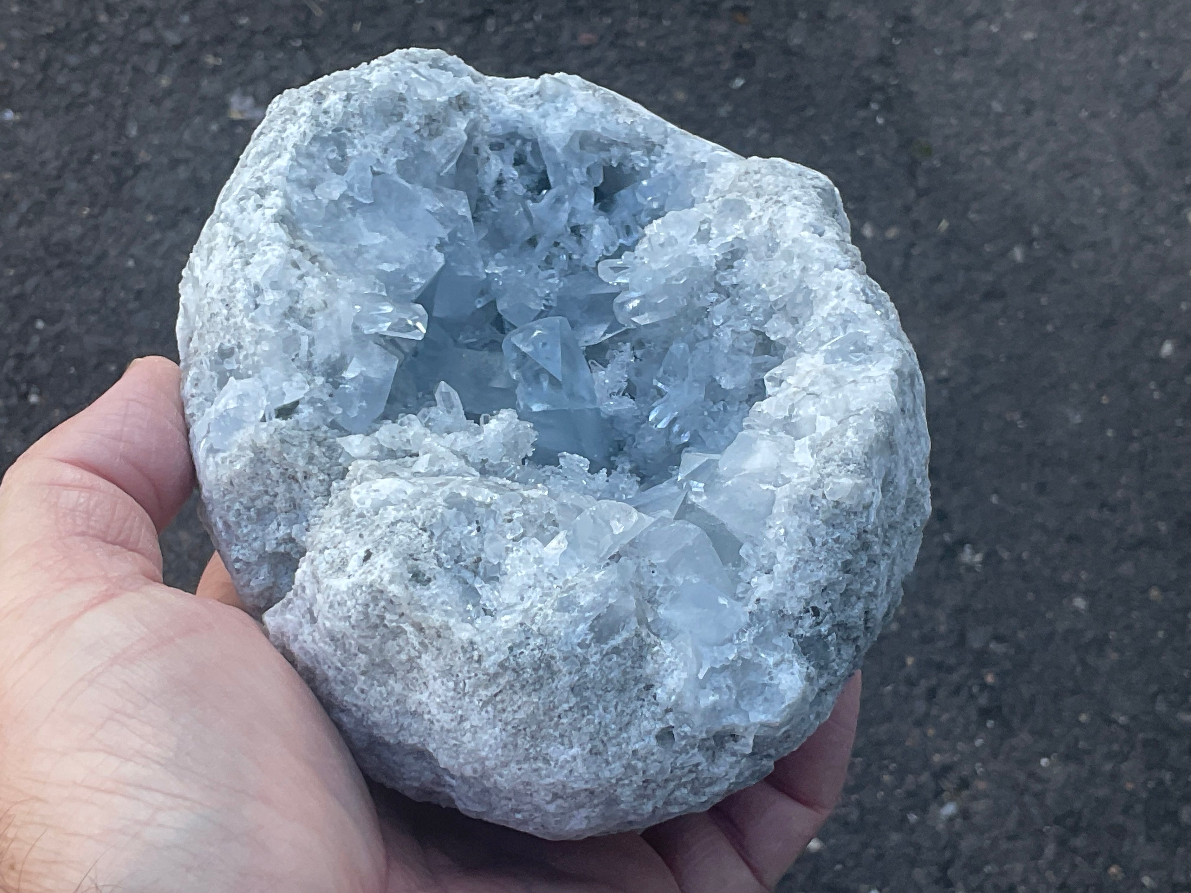 1838g Celestite/Celestine Geode