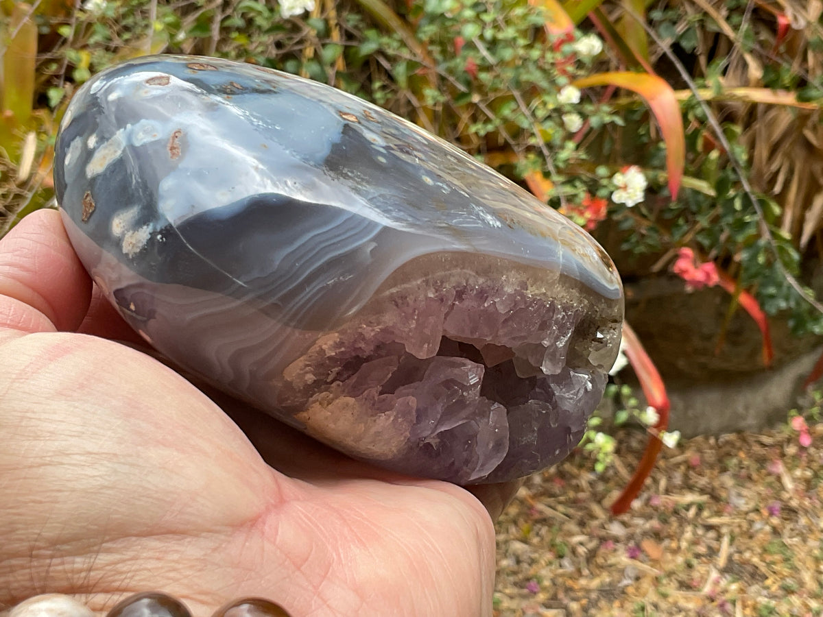 1,182g Natural Agate Nodule with Amethyst interior