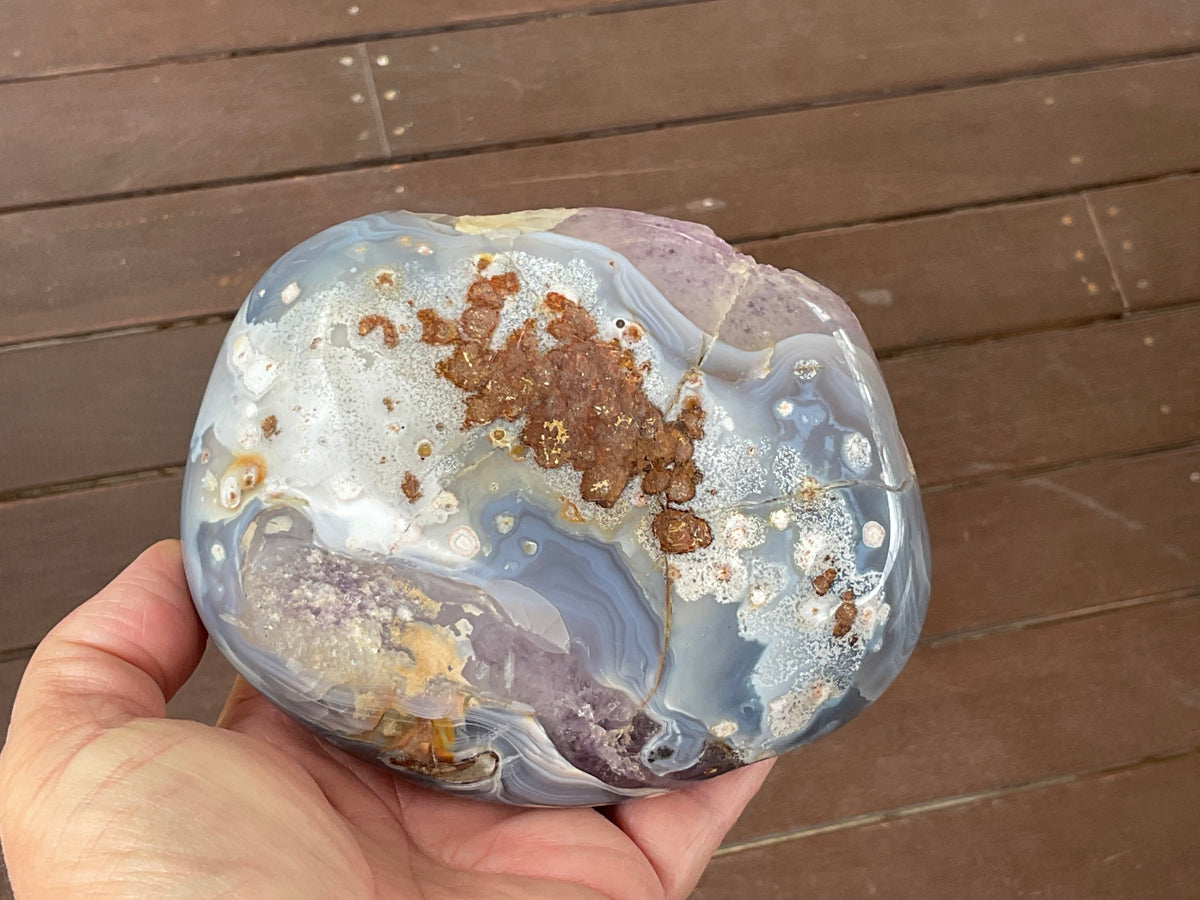 1,182g Natural Agate Nodule with Amethyst interior