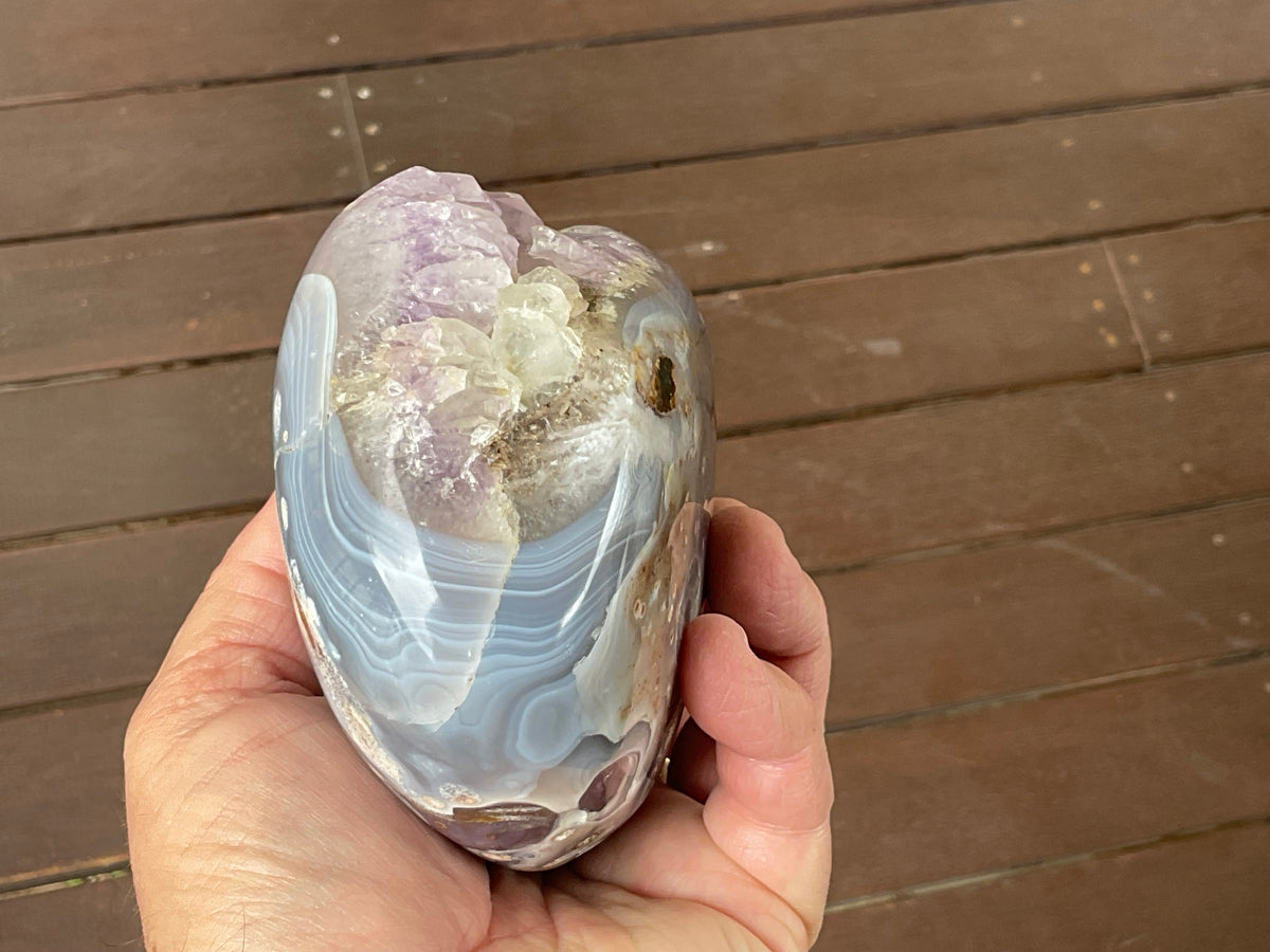 1,182g Natural Agate Nodule with Amethyst interior
