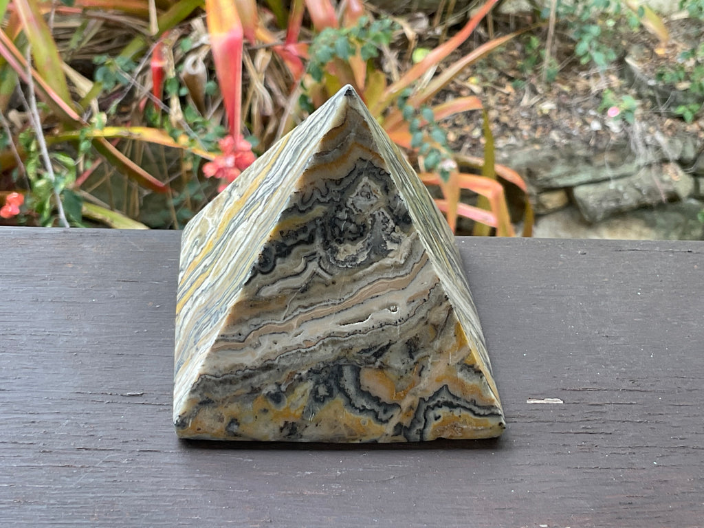 625g Banded Calcite Pyramid B