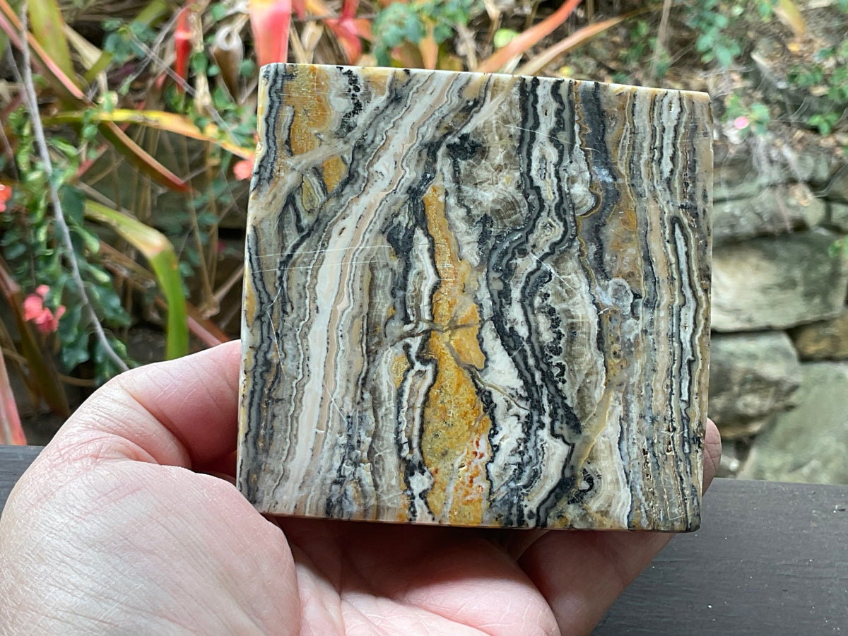 625g Banded Calcite Pyramid B
