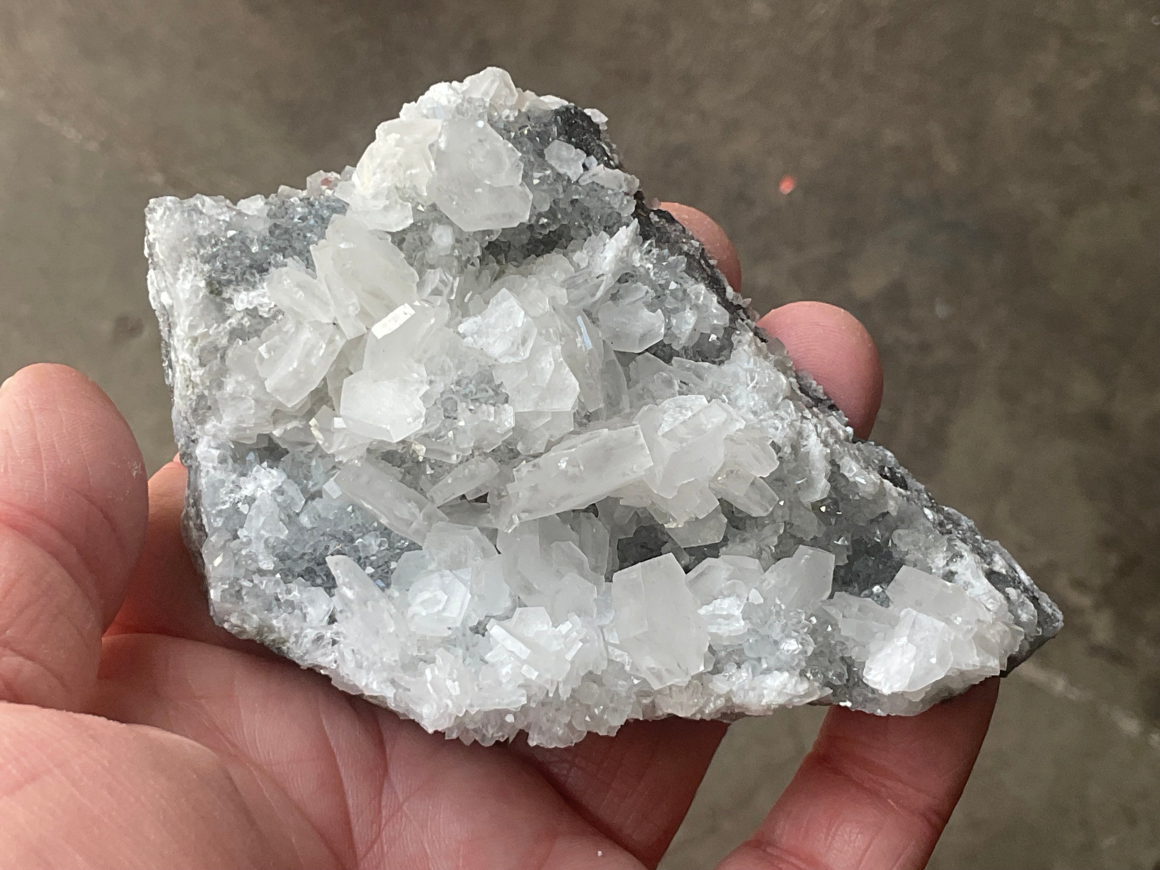180g Hexagonal Calcite on Quartz/Chalcedony on Druzy Quartz Matrix Specimen 2A from Fujian, China