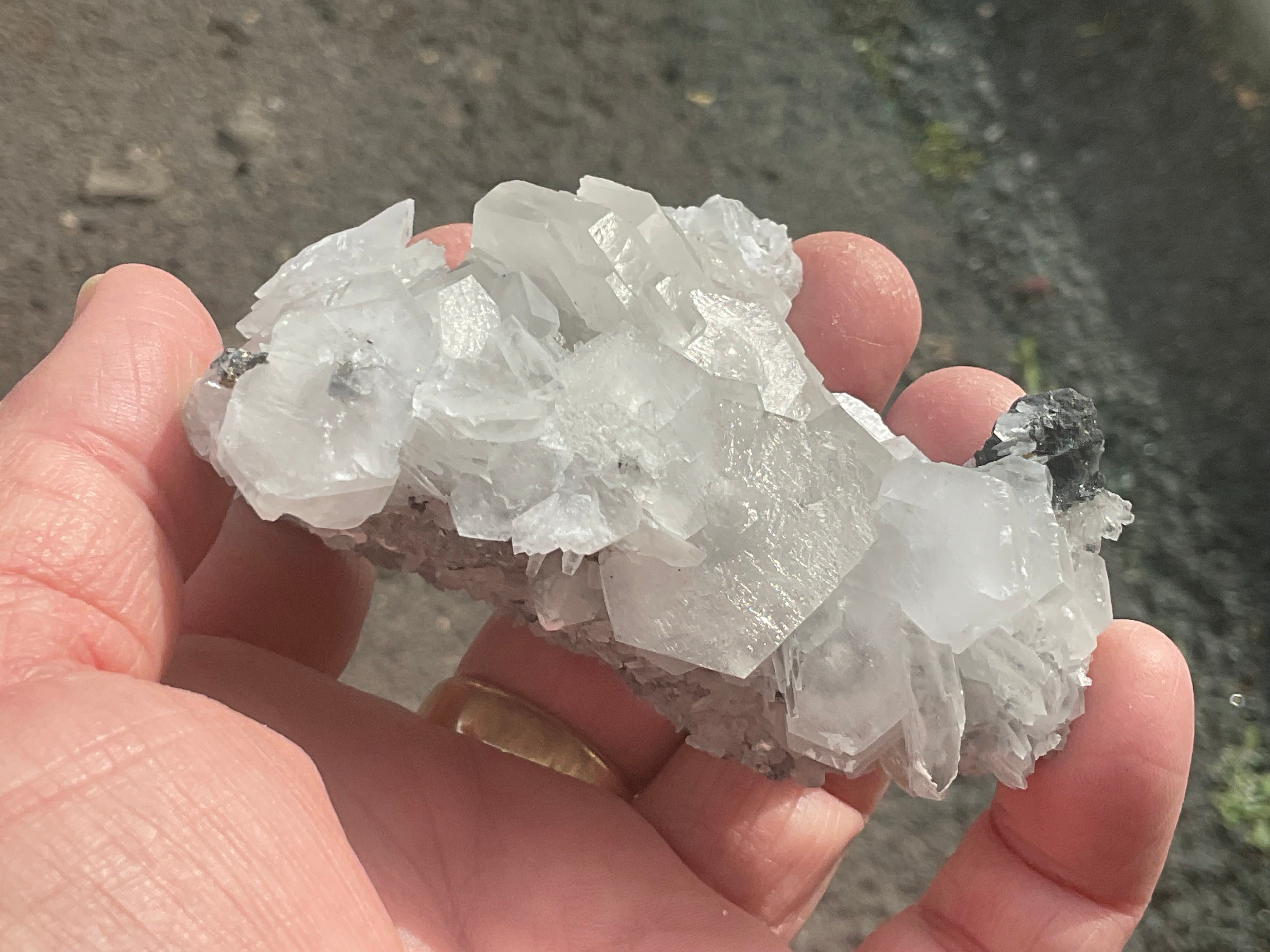 174g Hexagonal Calcite on Quartz/Chalcedony on Druzy Quartz Matrix Specimen 2B from Fujian, China