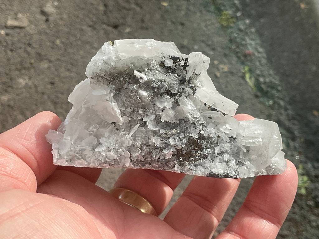 174g Hexagonal Calcite on Quartz/Chalcedony on Druzy Quartz Matrix Specimen 2B from Fujian, China