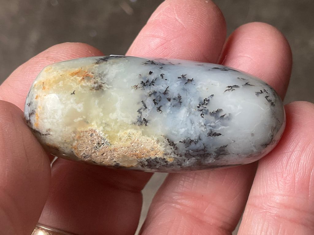 36g Merlinite Lingam 2B
