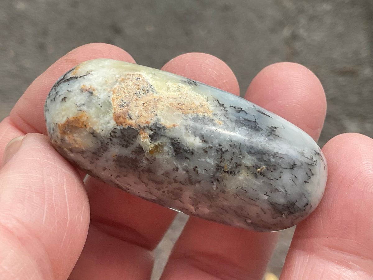 36g Merlinite Lingam 2B