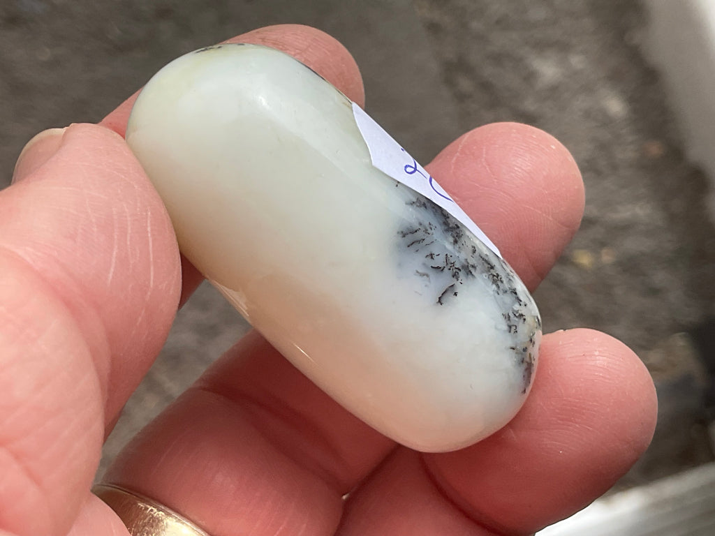 36g Merlinite Lingam 2C