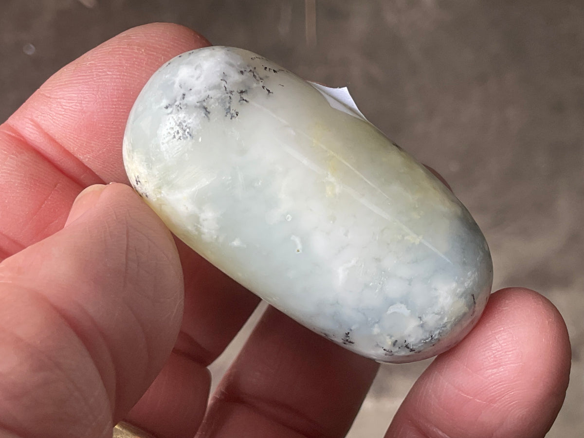 40g Merlinite Lingam 3C